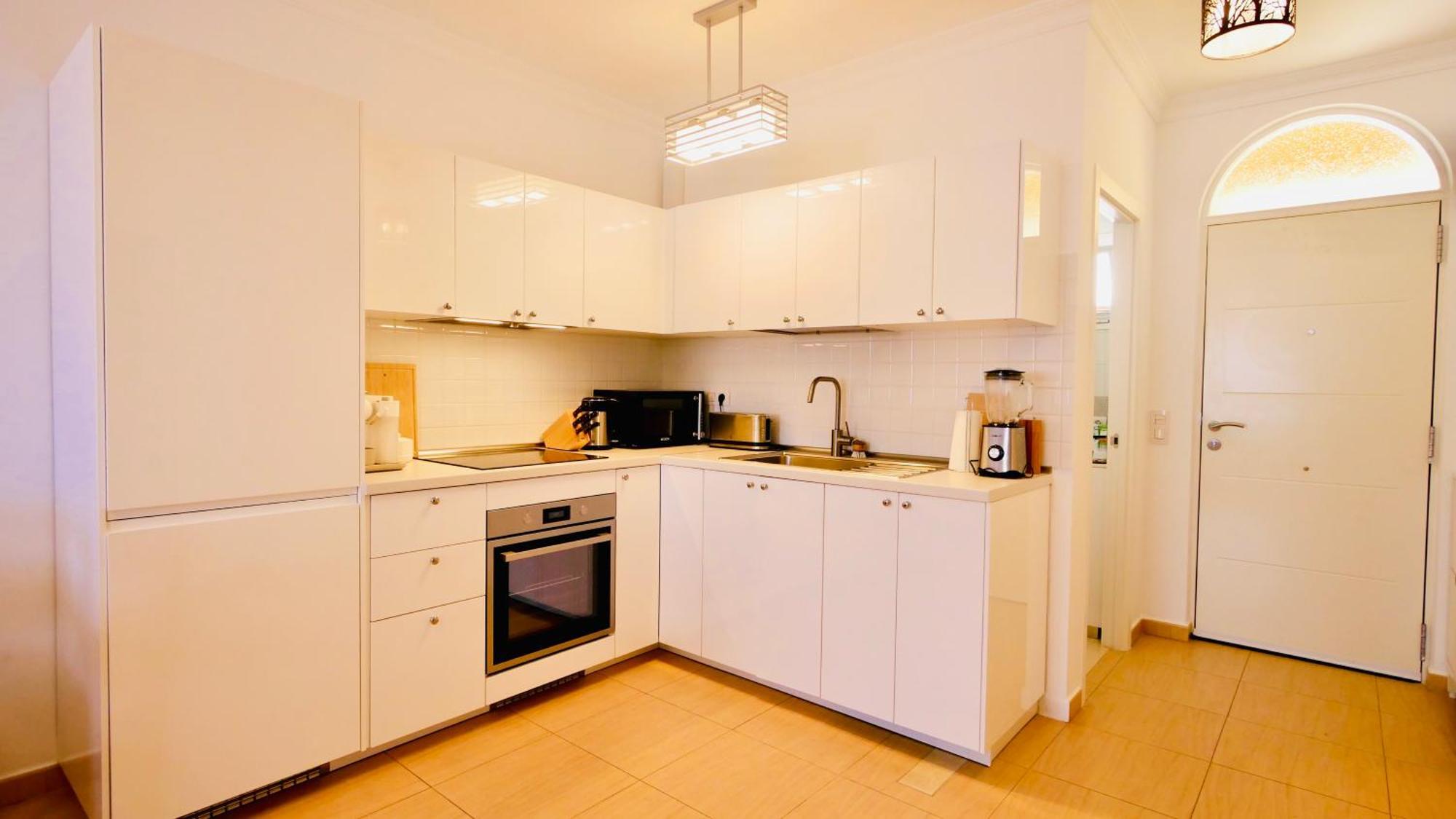 Costa Adeje, 2 Bedrooms *