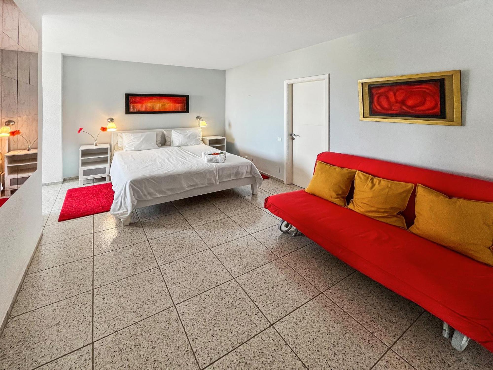Large Penthouse With Sunny Terrace Apartamento