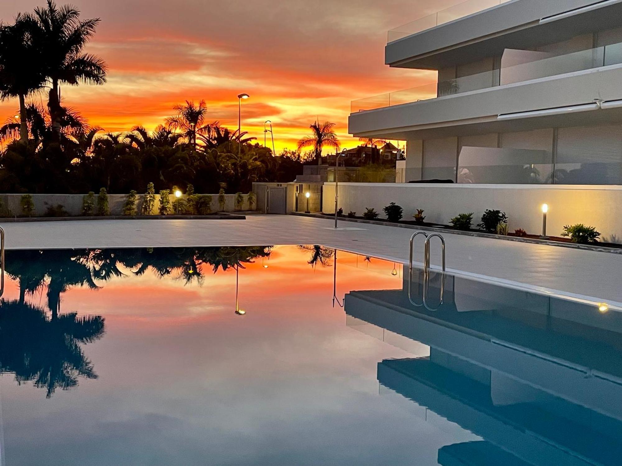 Appartement Modern New Terrazas De Costa Adeje. Heated Pool, Big Terrace And Private Parking *
