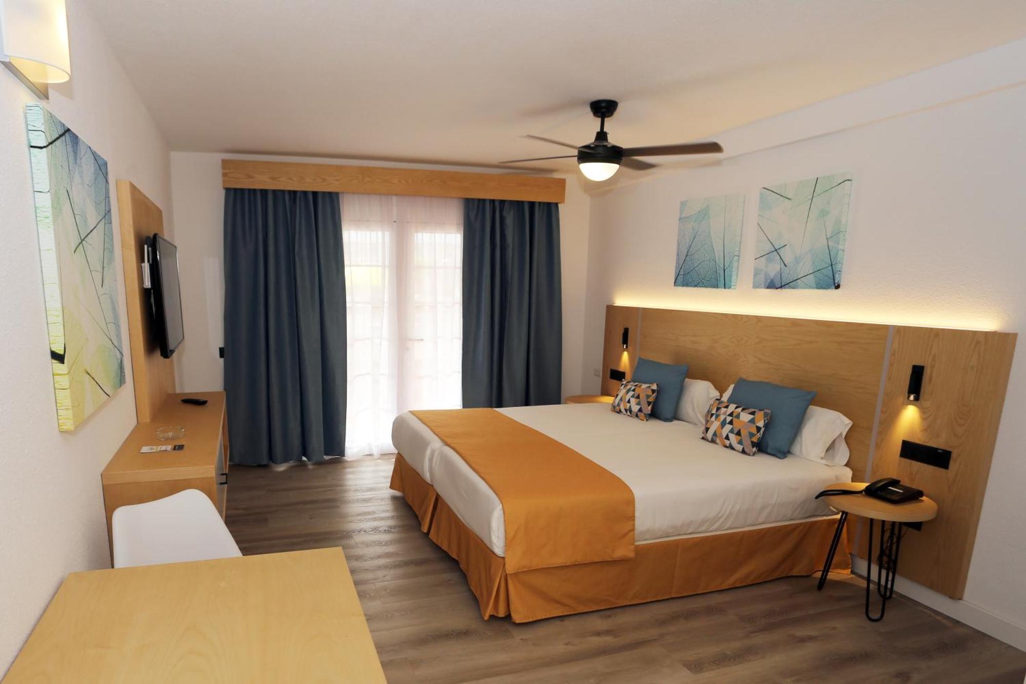 Hotel-apartamentos Andorra Playa de las Americas (Tenerife)