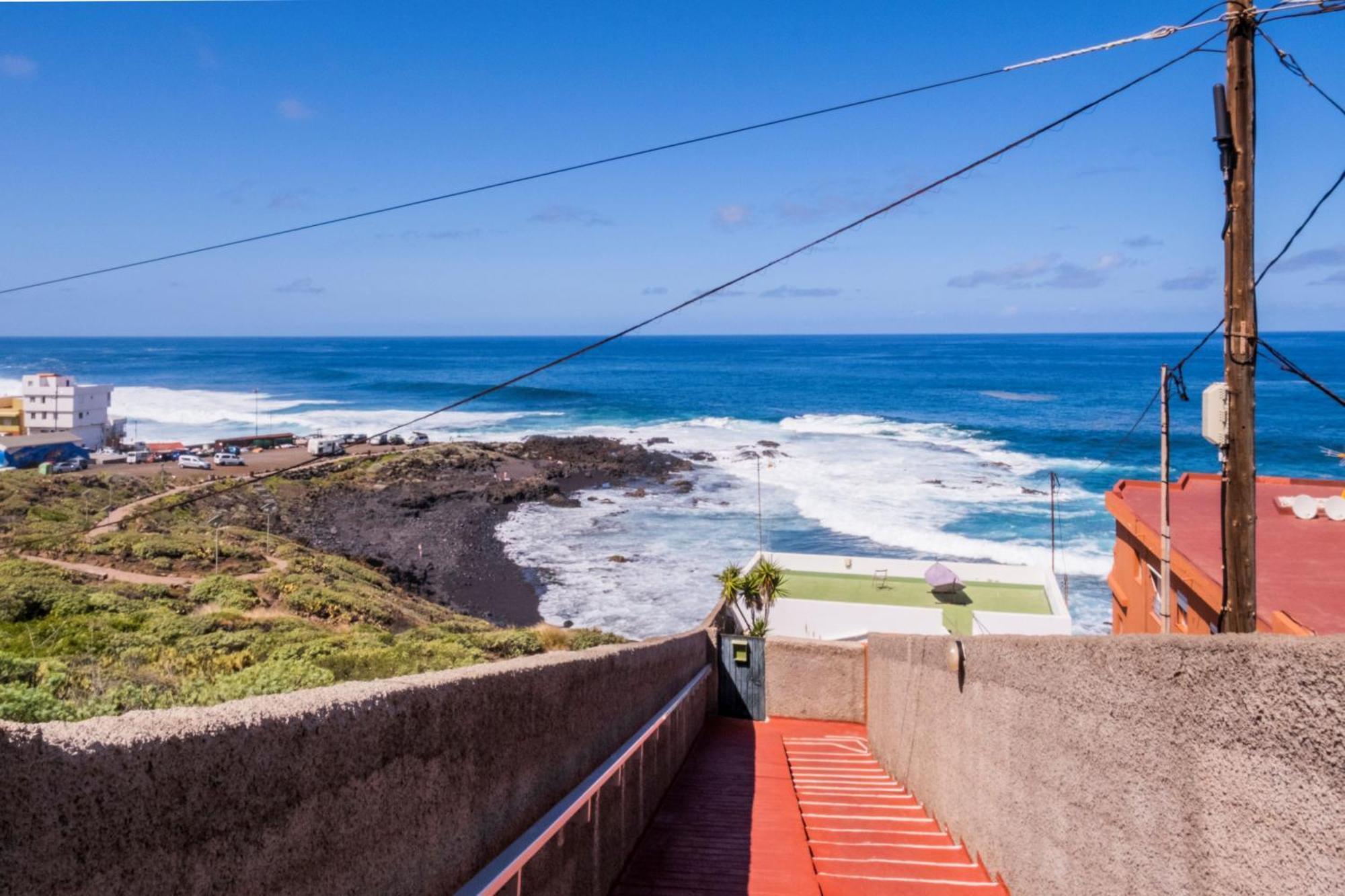 Live Tenerife La Barranquera *