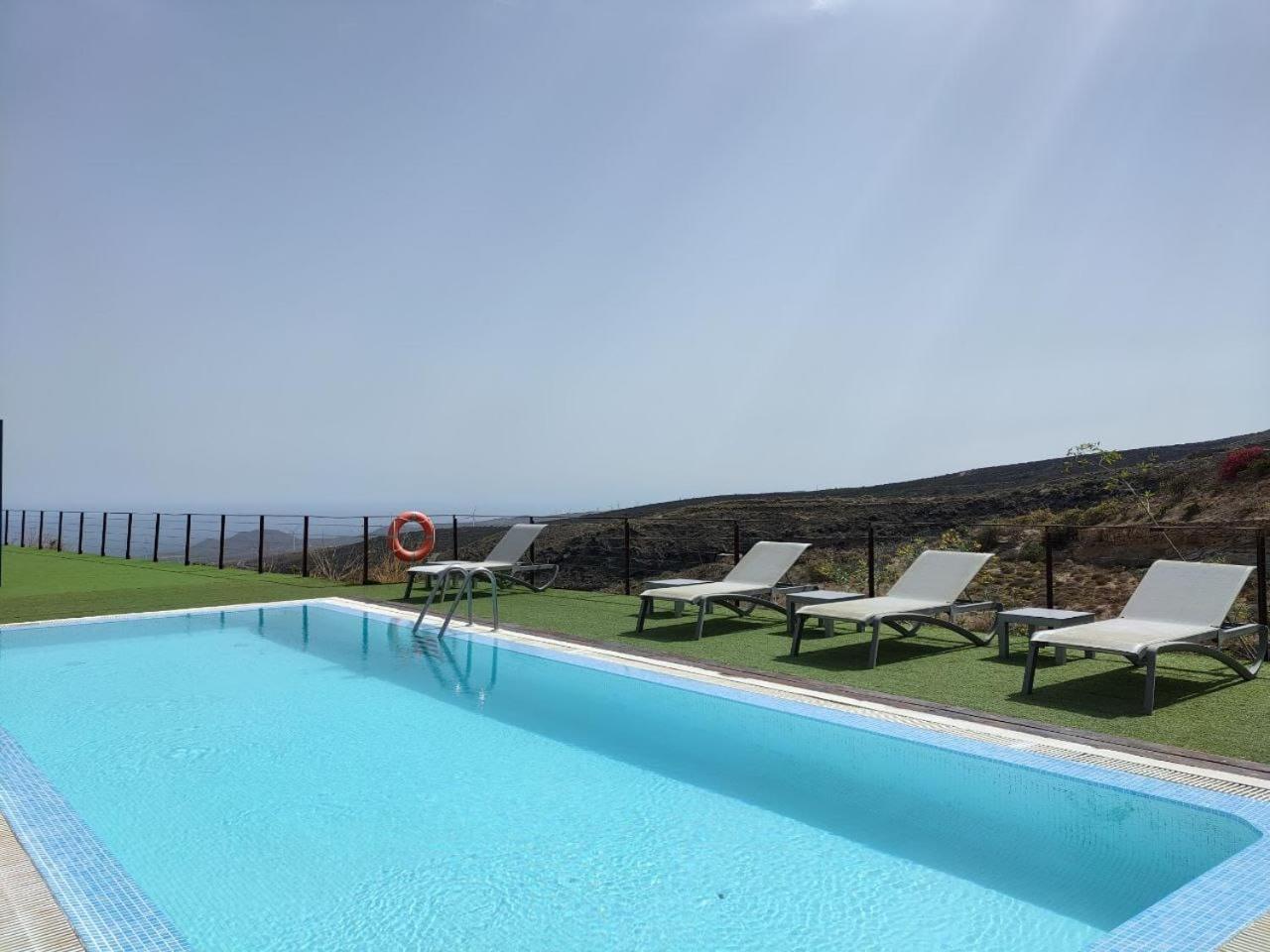 Con Vistas Maravillosas En Arico Сasa de vacaciones *