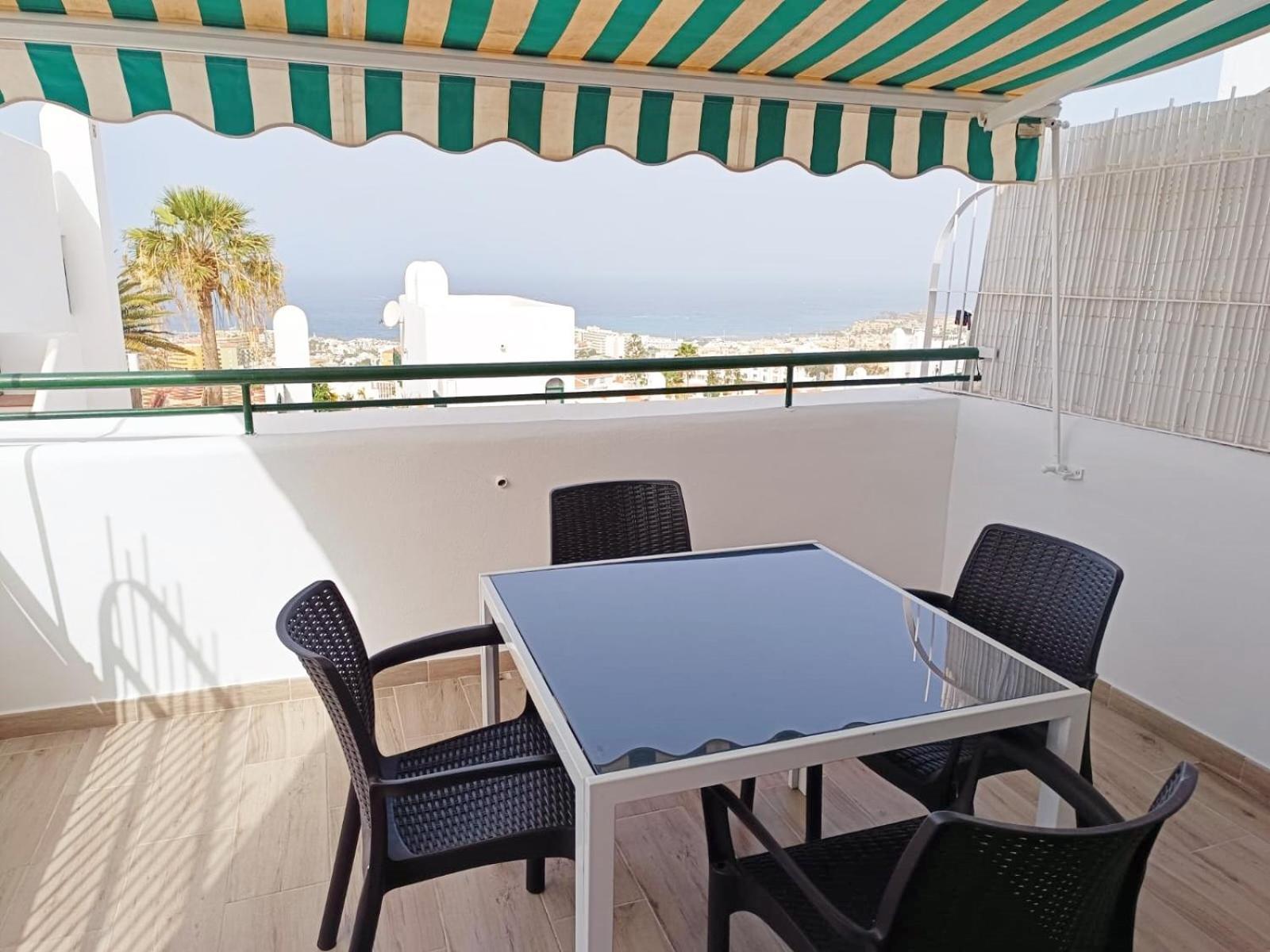 Birgitt En Aloha Garden Con Vista Mar Y Piscina Apartamento *