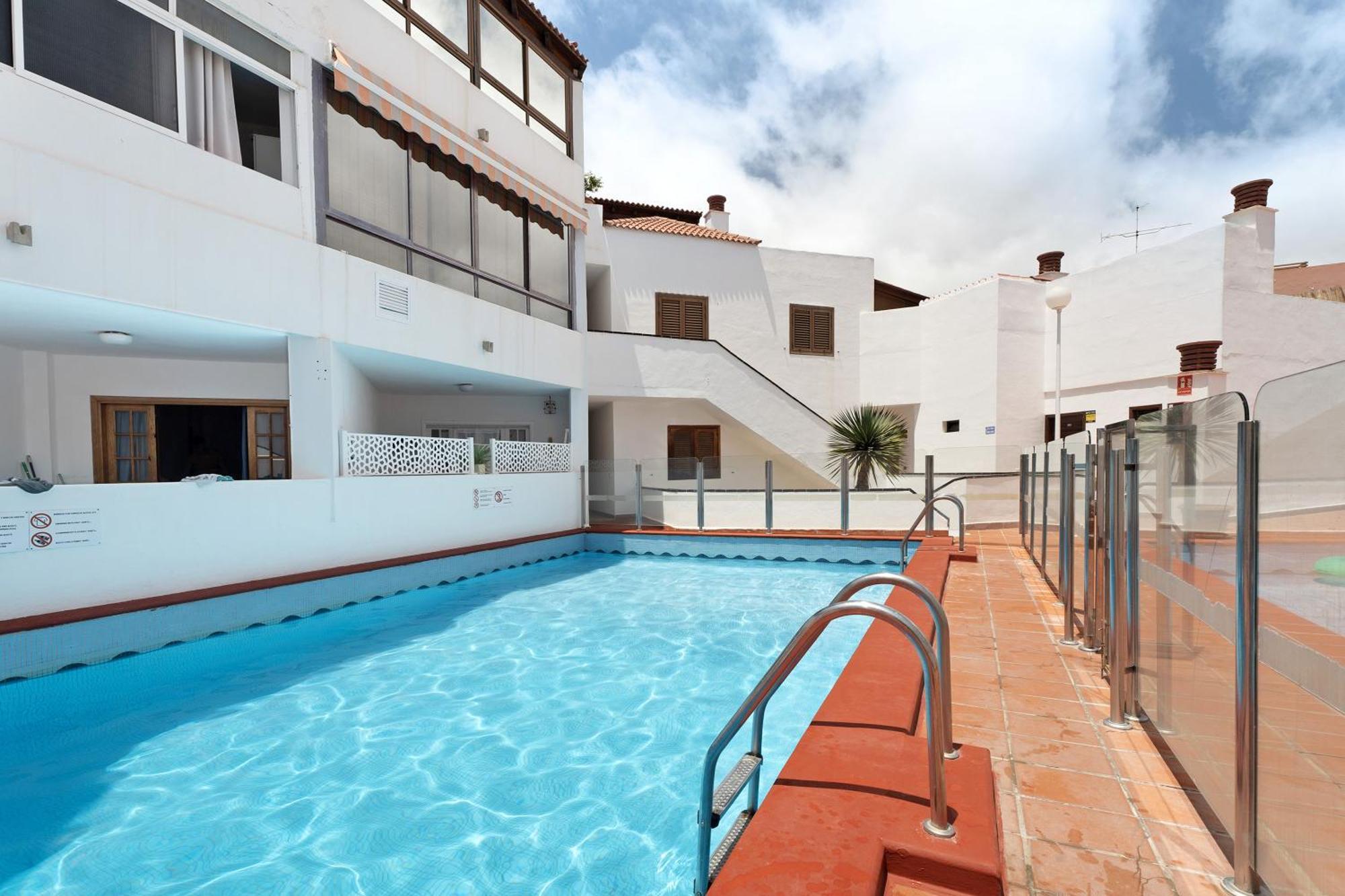Colina Vista Appartement *