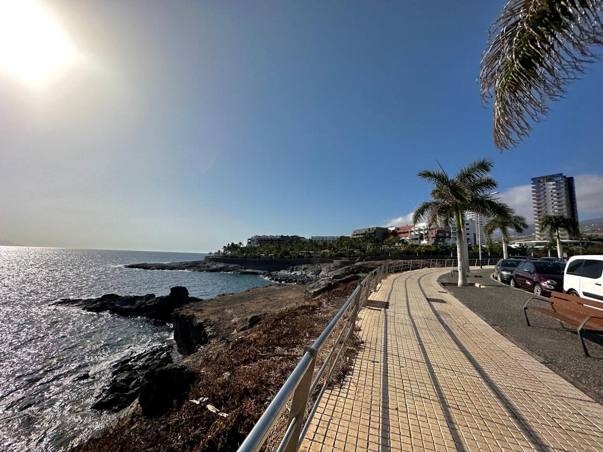 Black Rock Costa Adeje (Tenerife)