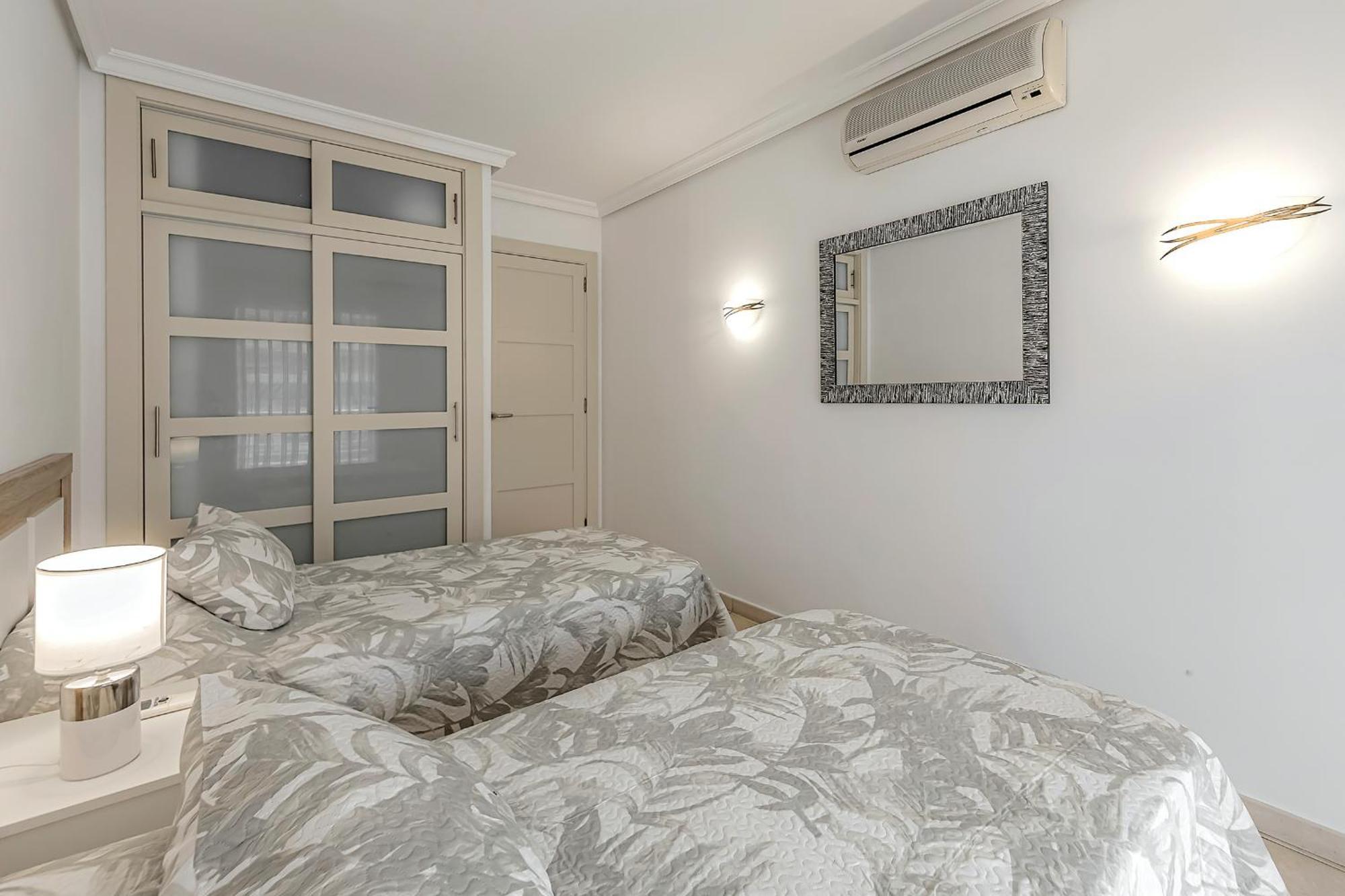 Cozy 2 Bed 2 Bath Balcon Gigantes * Puerto de Santiago (Tenerife)