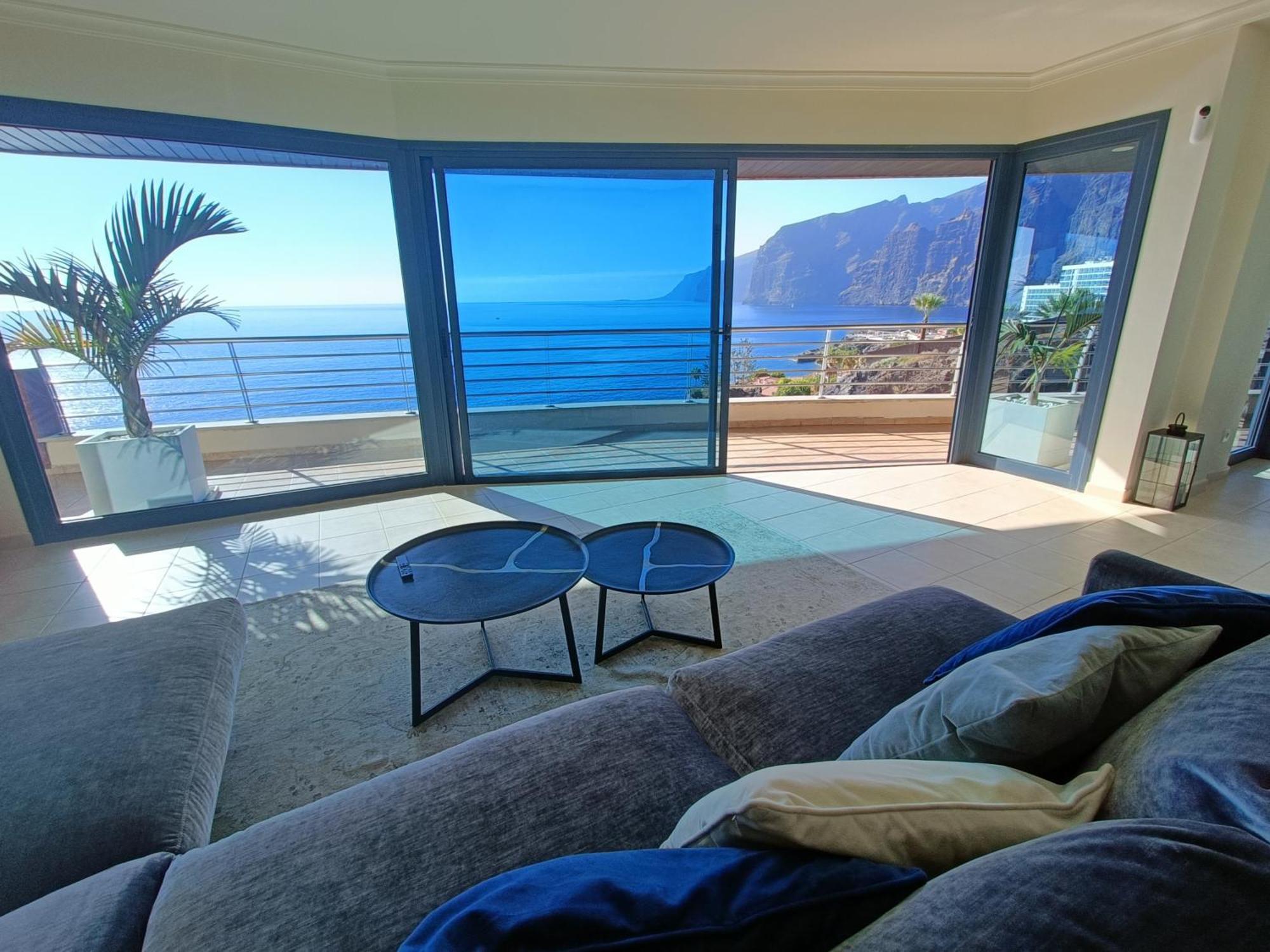 Luxury Gigantes Puerto de Santiago (Tenerife)