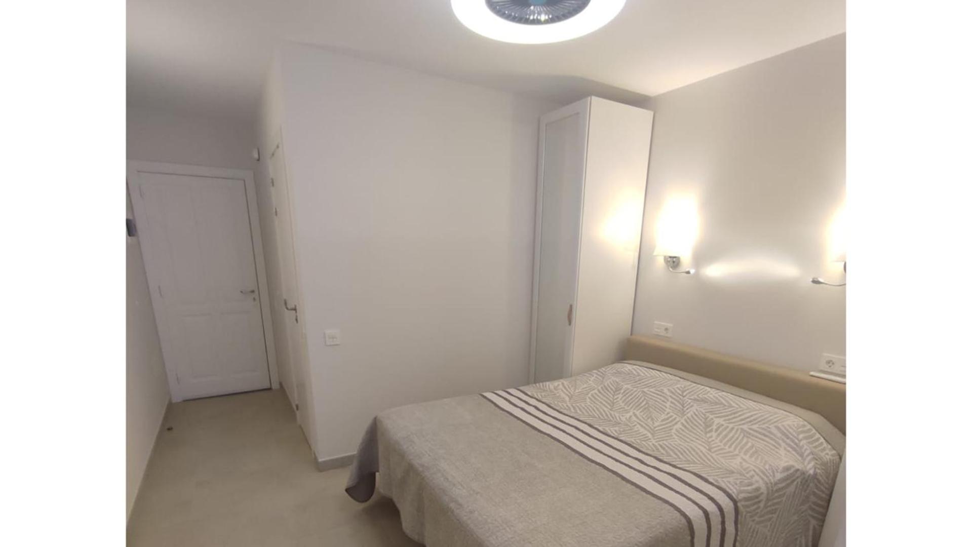 Beachfront Americas - Trg Apartamento