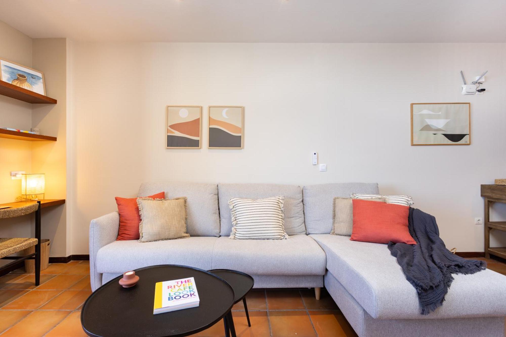 Appartement Spectacular Beachfront Loft-style Casa Corina Ii *