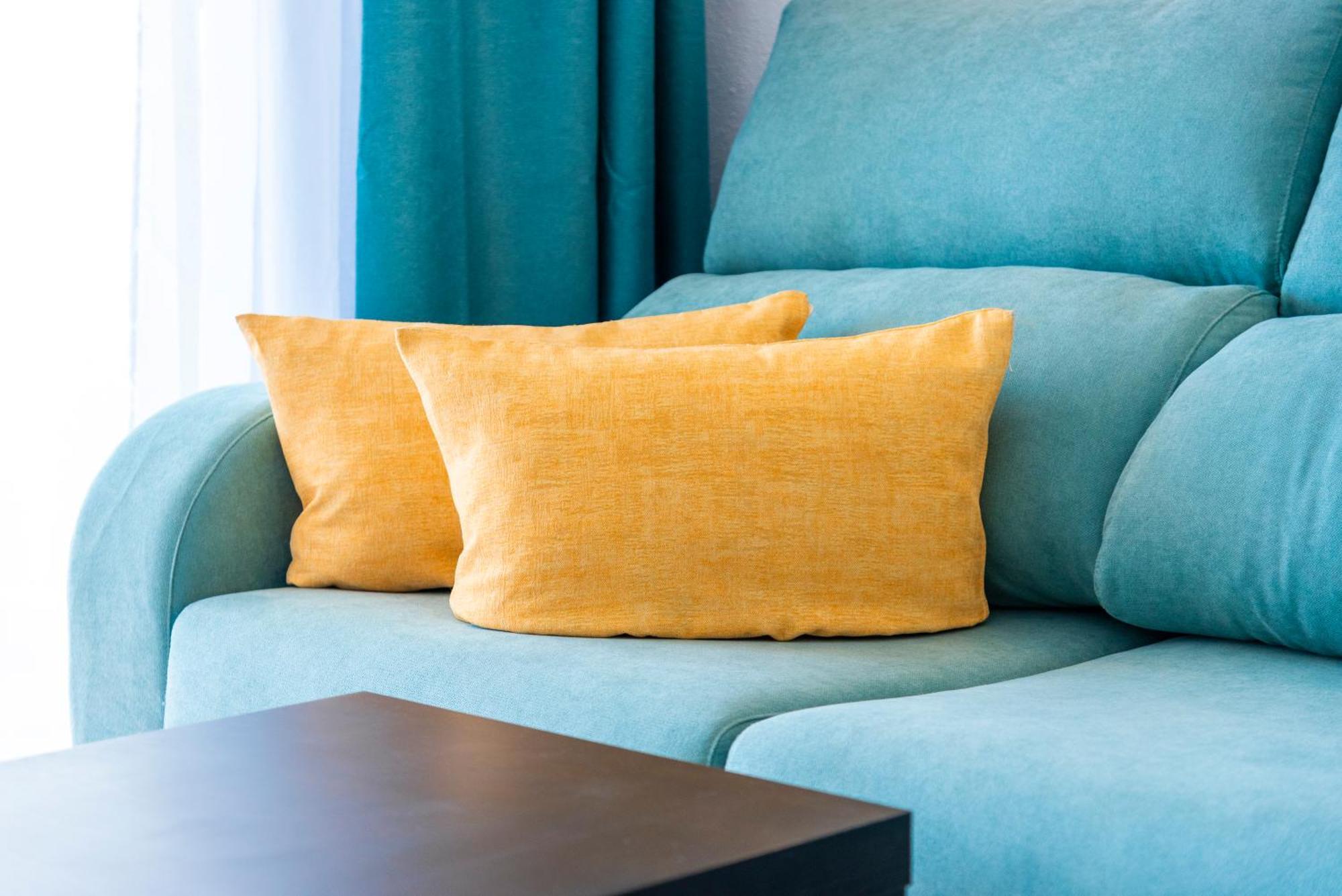 Neptuno Ocean View, Line With Pool Apartamento