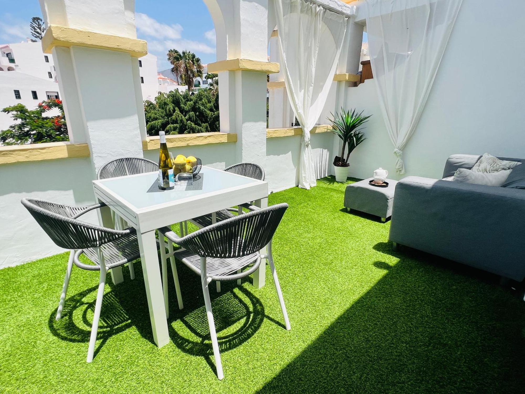 Apartment Paulmarie Ocean View In Windsor Park *