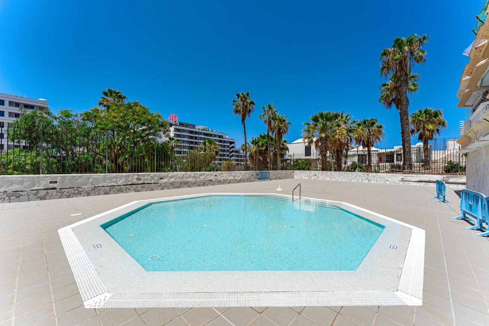 Playa Honda Charming In Americas Apartamento