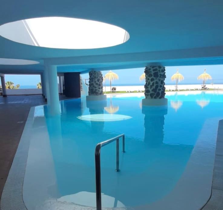 Royal Ocean View - Localization Apartamento
