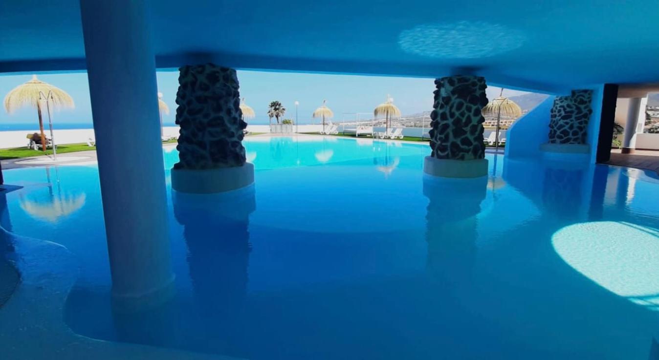 Royal Ocean View - Localization Apartamento