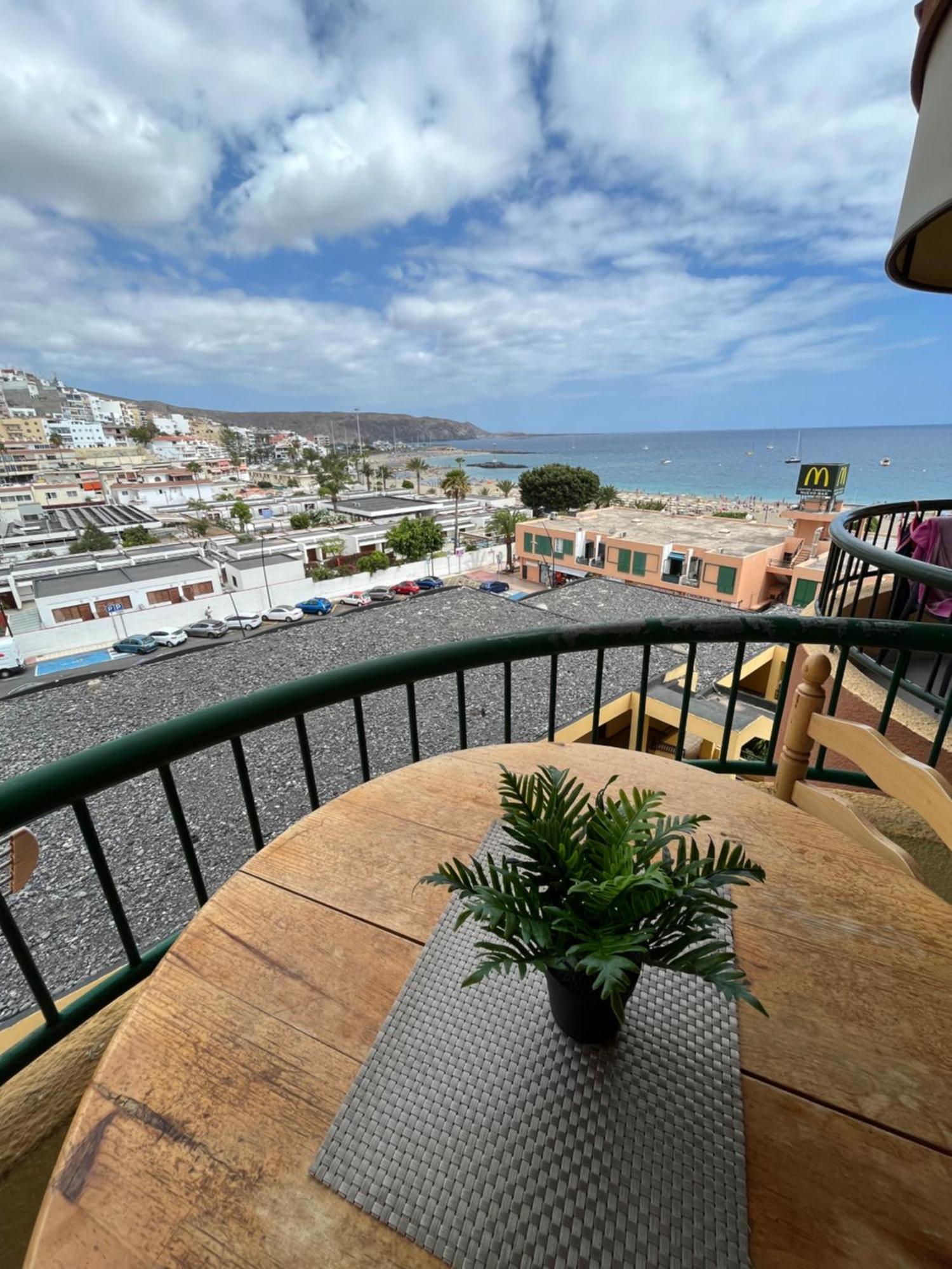Appartement Torres Del Sol , Americas , Cute