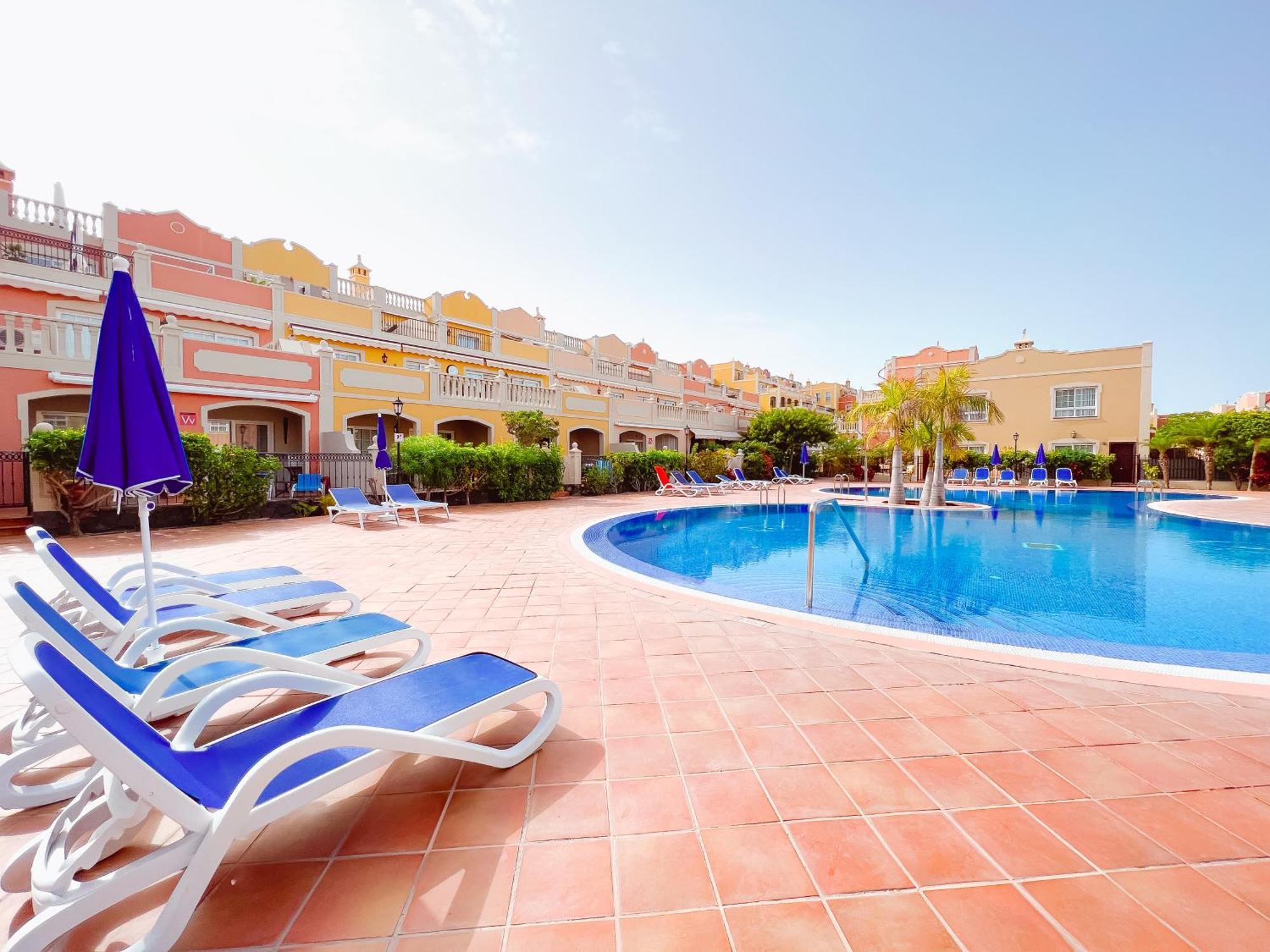 Spacious And Bright Ocean View Duplex In Mar, Pm5 * Palm-mar