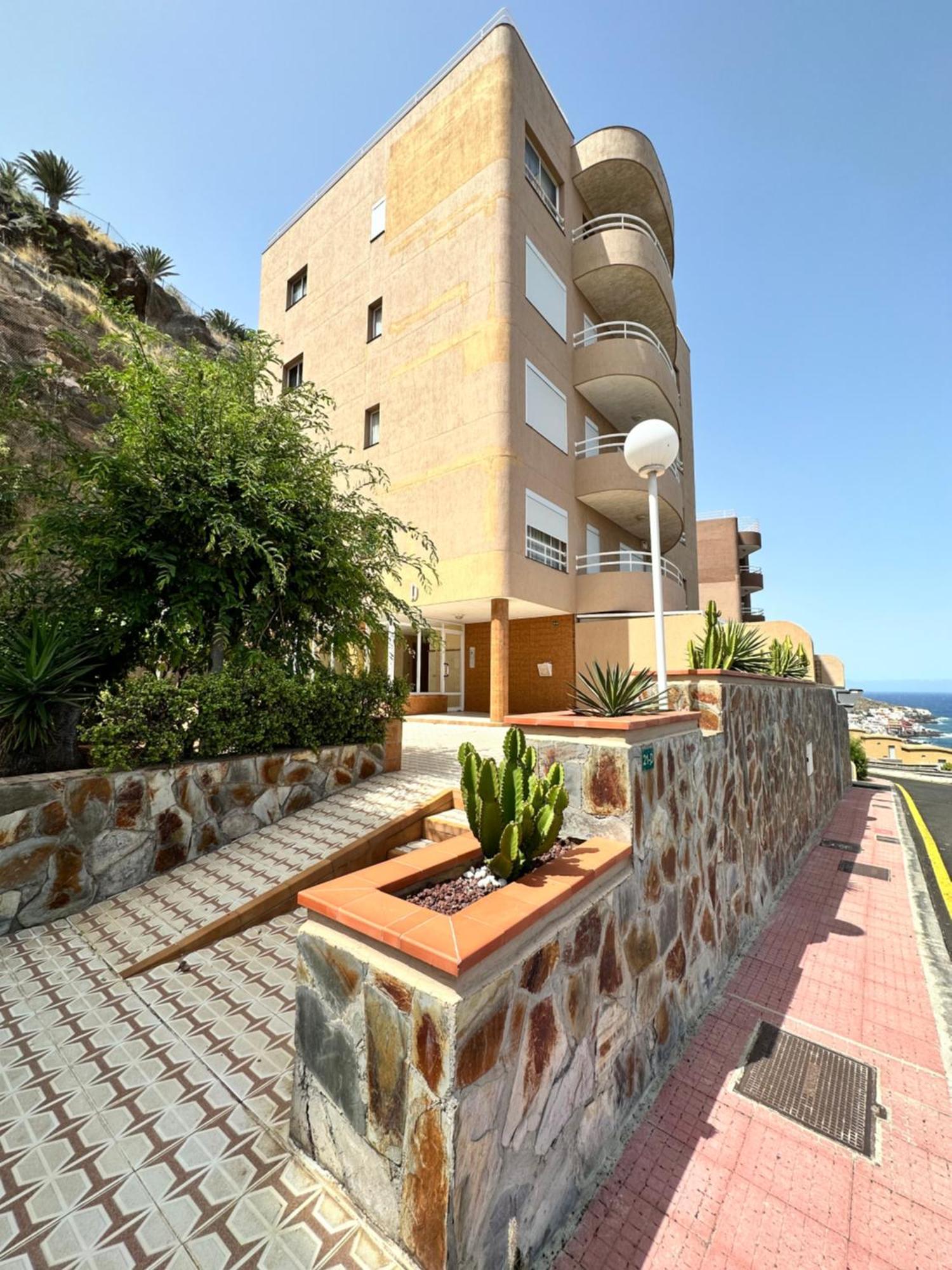 Views House Apartment Radazul