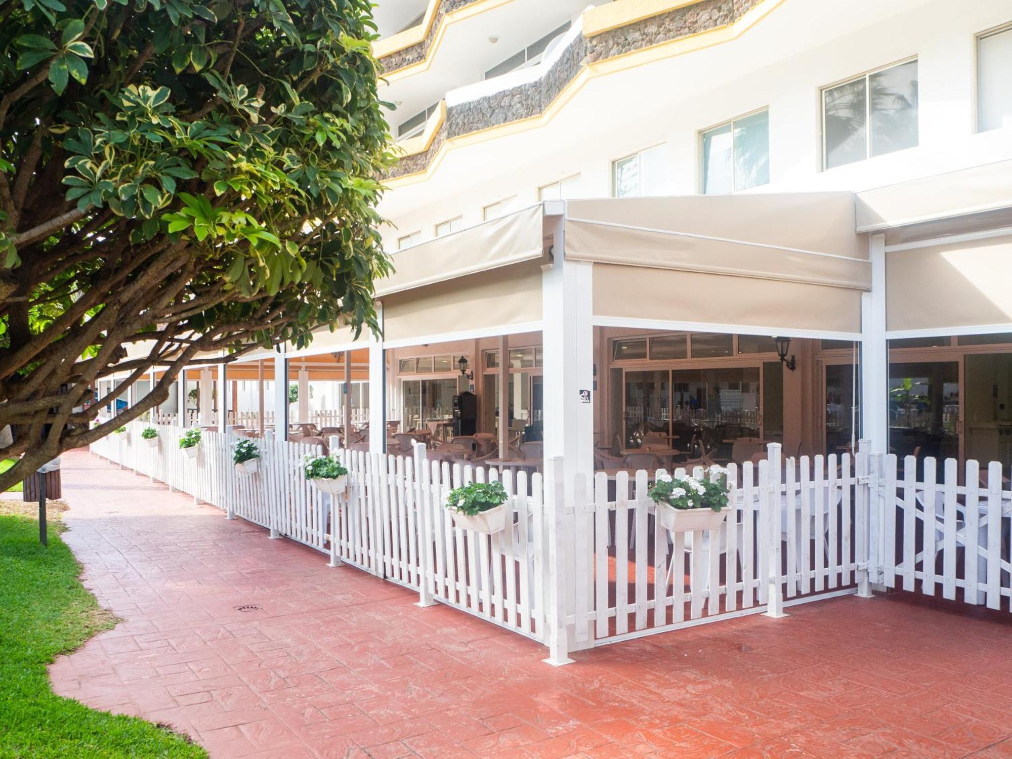 Hotel Complejo Bluesea Puerto Compuesto Por Canarife Y Bonanza Palace Puerto de la Cruz (Tenerife)