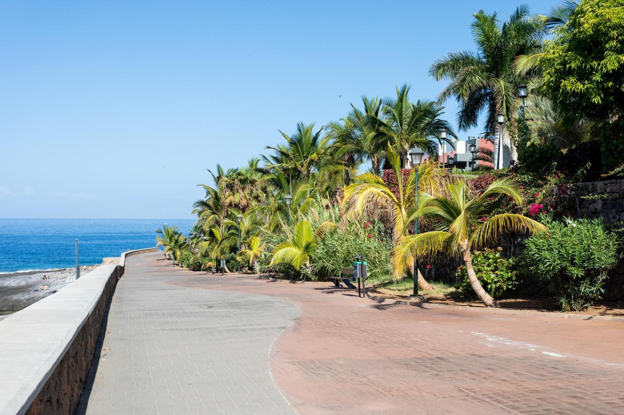 Acogedor Con Vistas Al Mar En