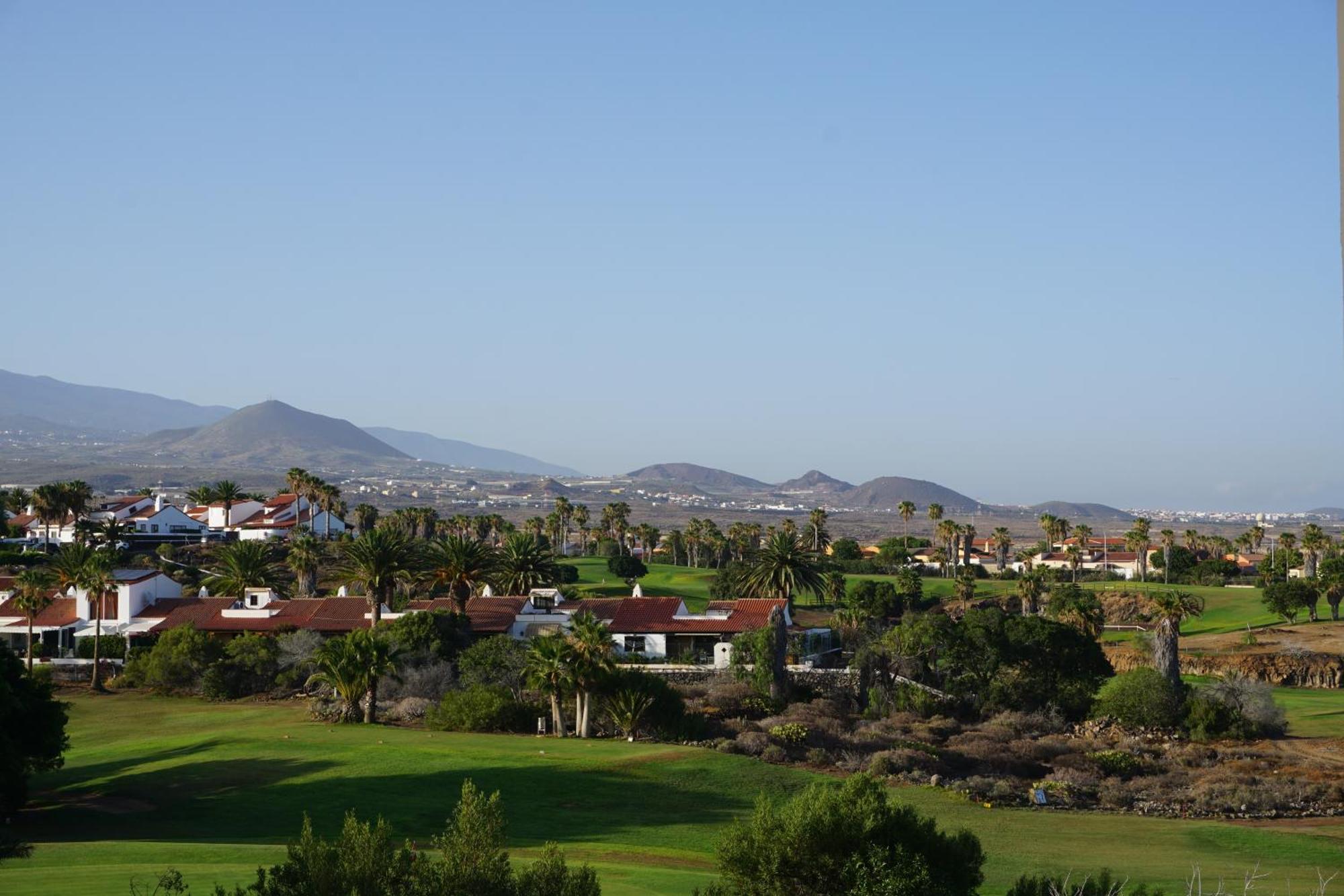 Apartment Golf Del Sur - Magnificent Panorama Of The Ocean, El Teide, And Montana Roja San Miguel de Abona