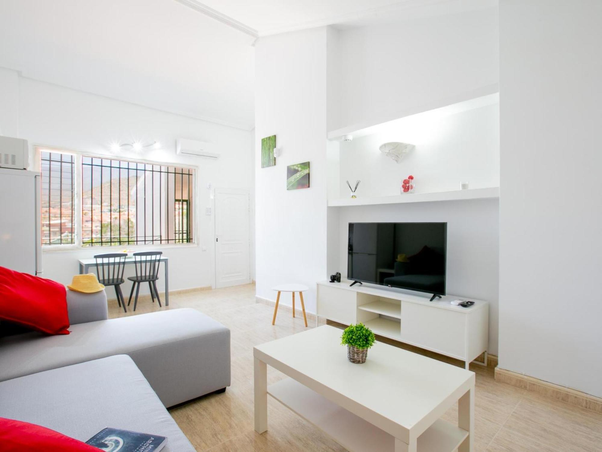 Stylish In Costa Adeje, Pool And Wi-fi