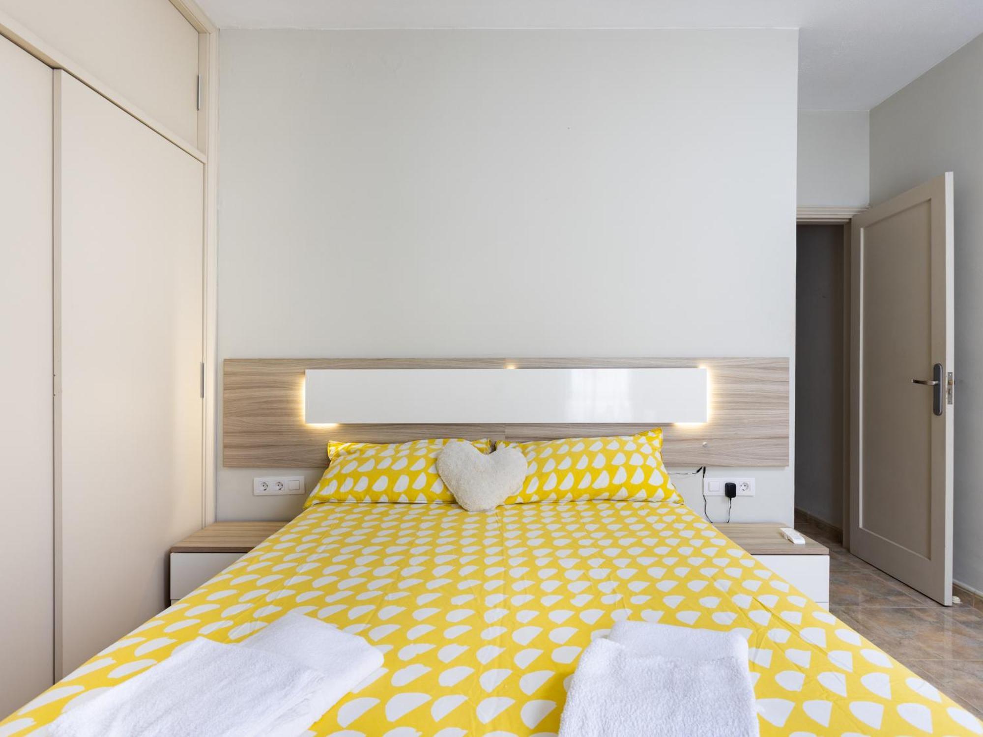 Live Basilica & Balcony Apartment Candelaria