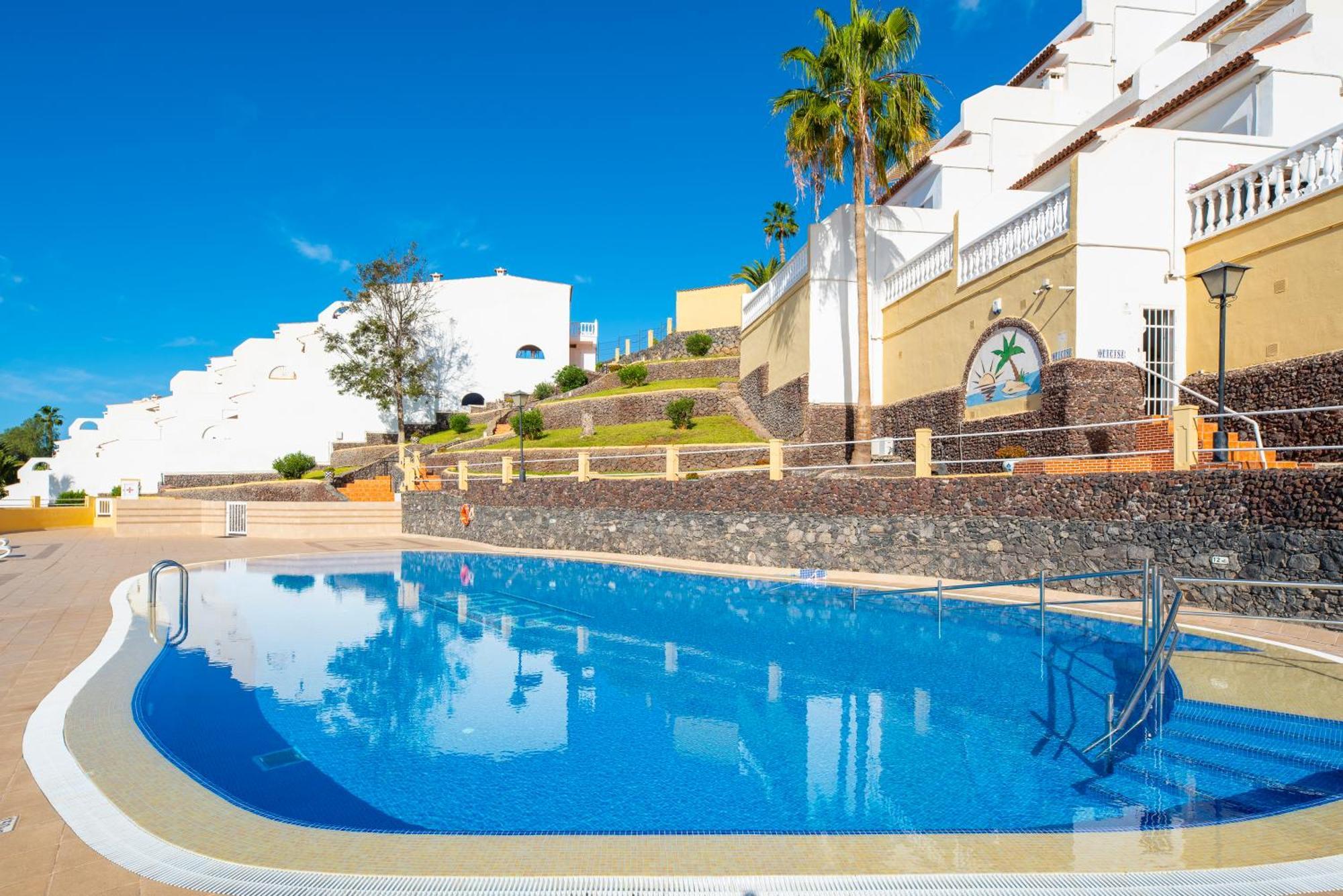 Sunny Oasis Getaway Appartement