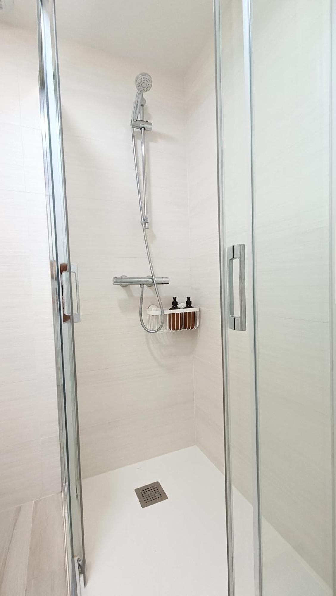Apartamento Amplio Y Comodo Apartamento. *