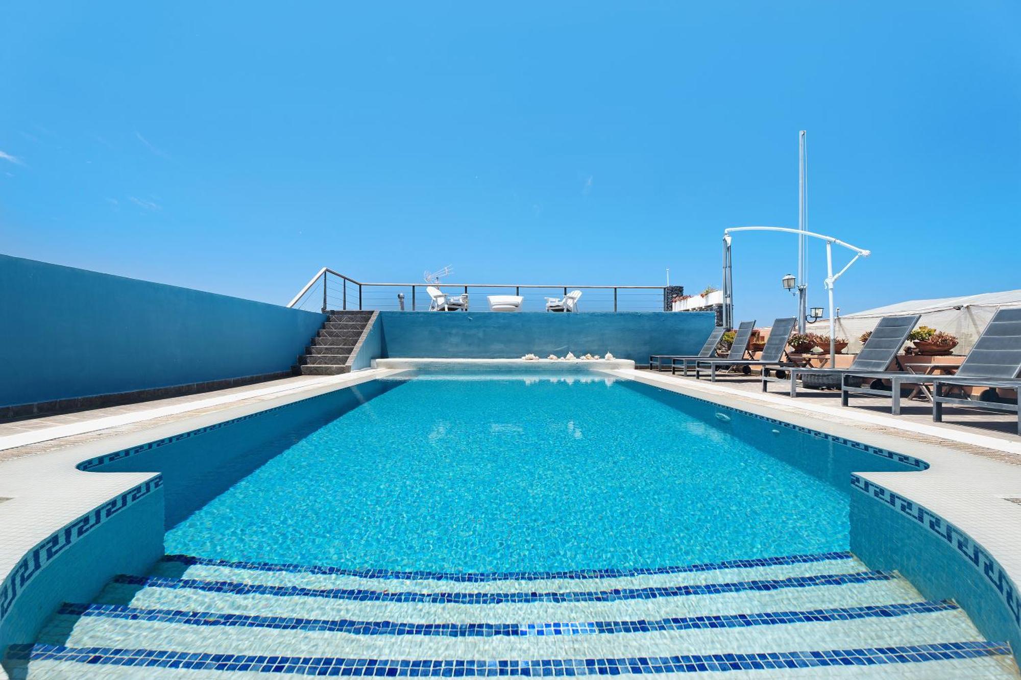 La Calabacera Casa Roja Con Piscina By Paramount Holidays Сasa de vacaciones