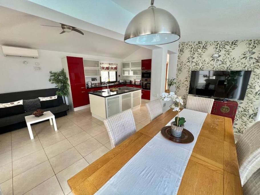 Villa Ocean View Amarilla Golf *