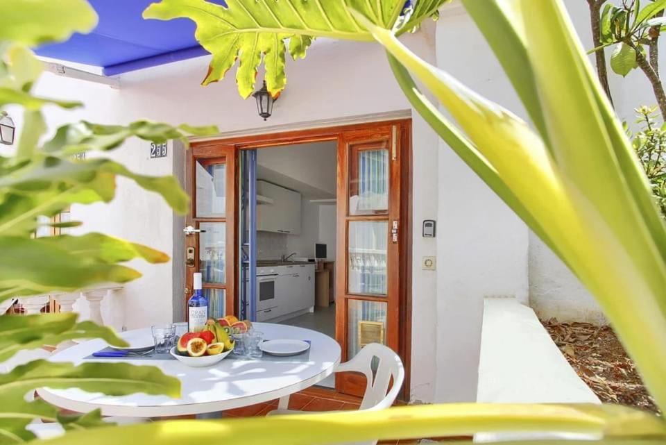 1 Bedroom In Cristianos With Pool In Port Royal *