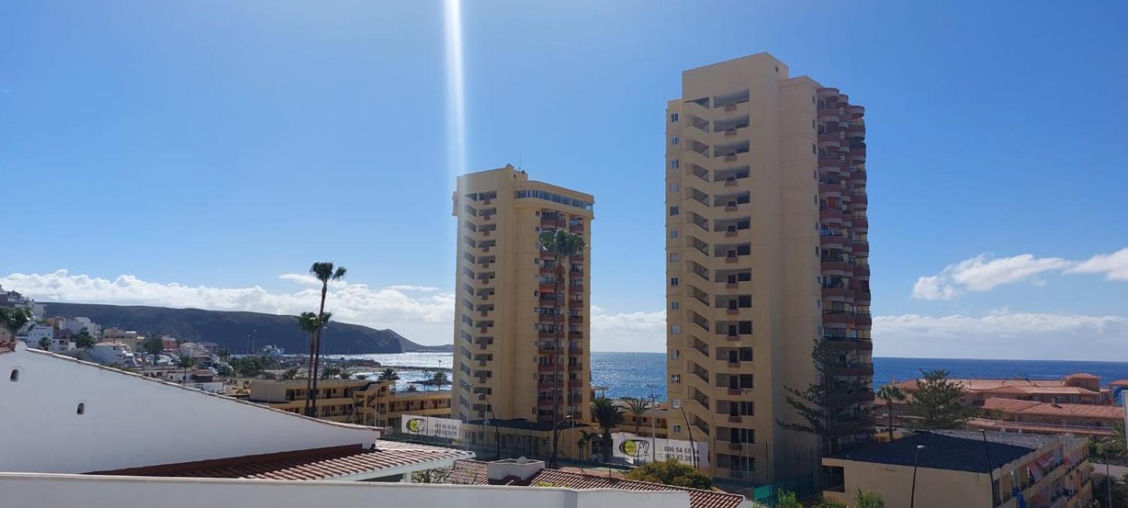 Apartamento Firstline Cristianos Arona (Tenerife)