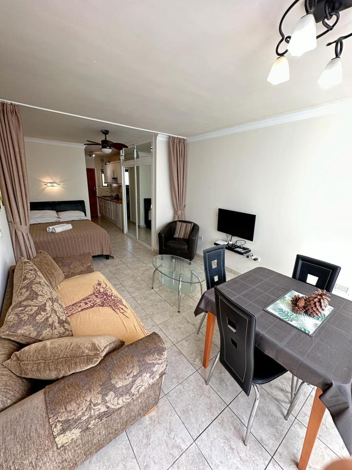 Apartamento Firstline Cristianos Arona (Tenerife)