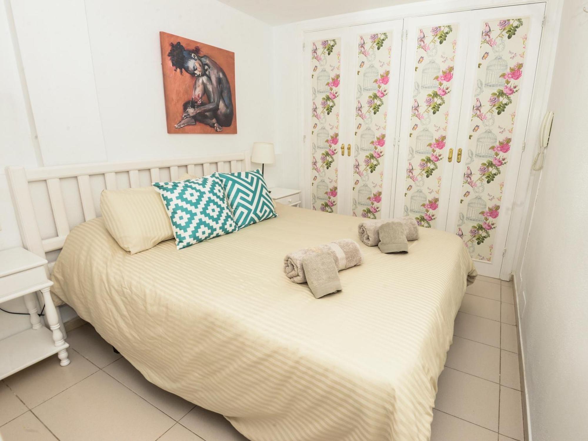 Tenerife Sur Cristianos,parking,air,wifi Playa de las Americas (Tenerife)