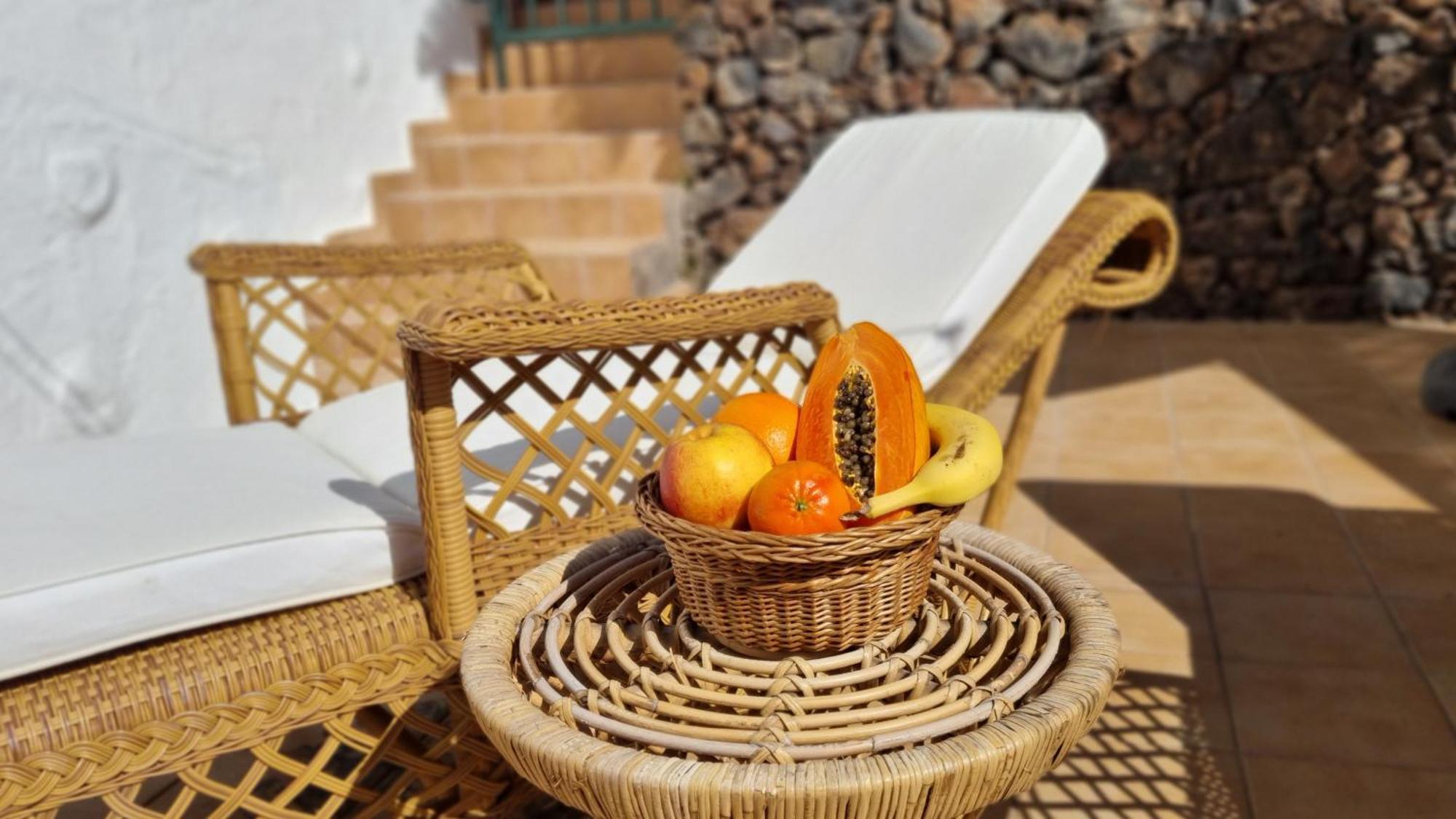 Azure Horizon And Breeze - Panoramic Ocean View And Heated Pool Villa