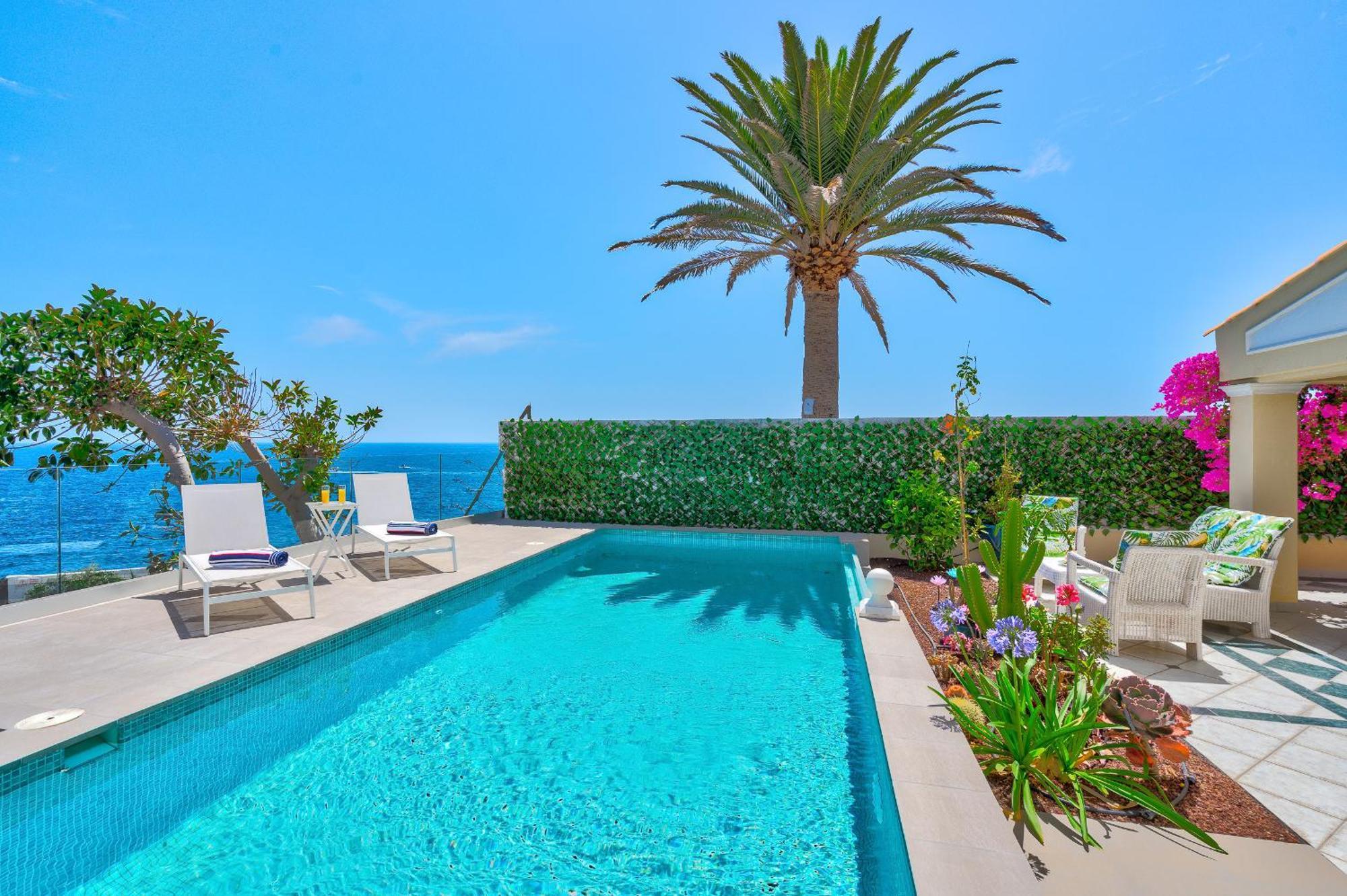 Bouganvilla Am Mit Pool Villa *