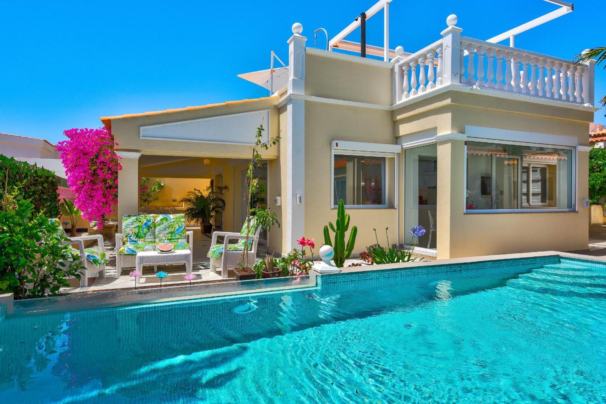 Villa Bouganvilla Am Mit Pool Callao Salvaje