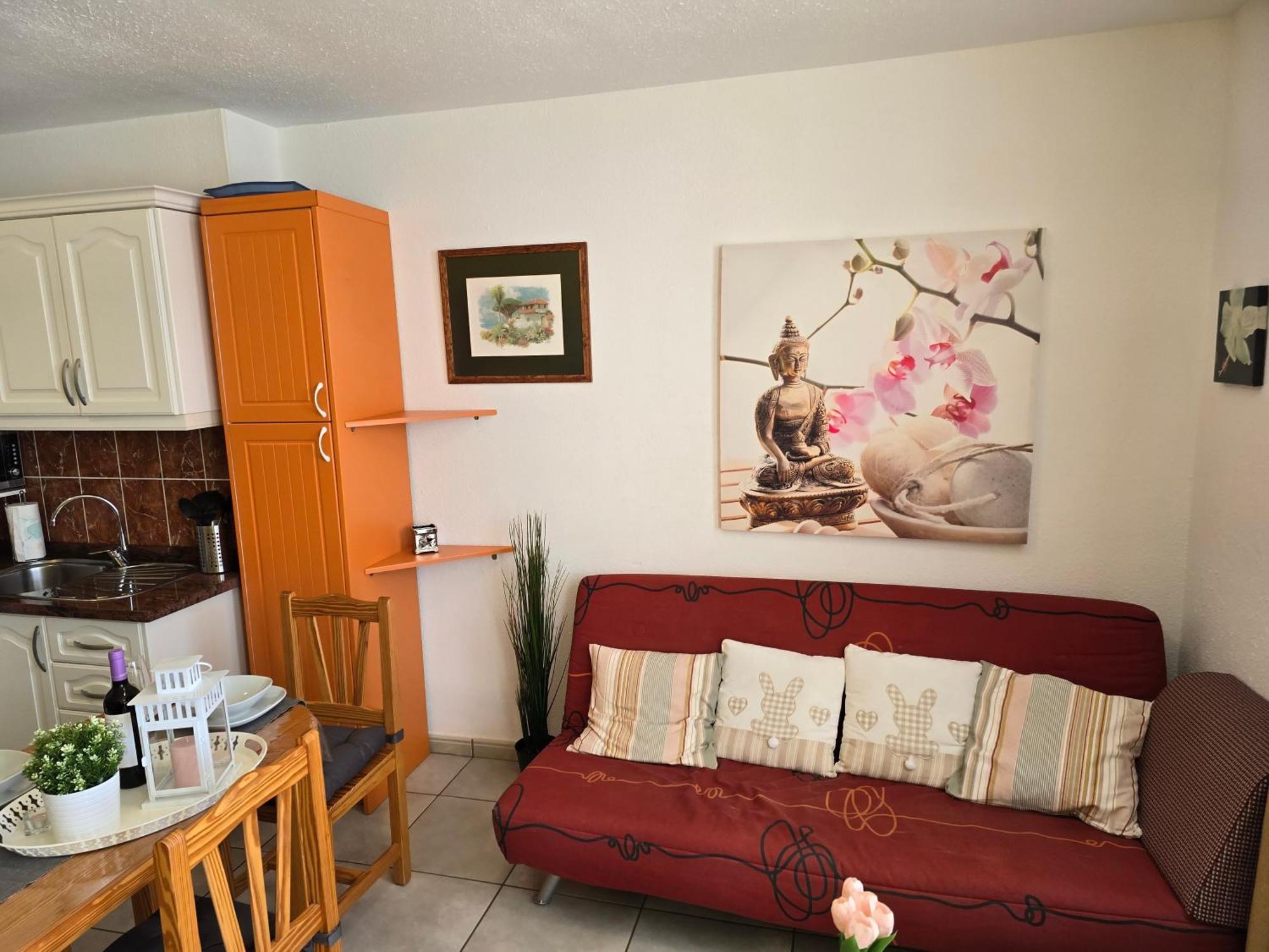 Casa Palmera 4 Only 150 Meters To Beach, Heated Pool, Wifi, Sat-tv, Terrace, Central Location, Washing Machine Apartment *
