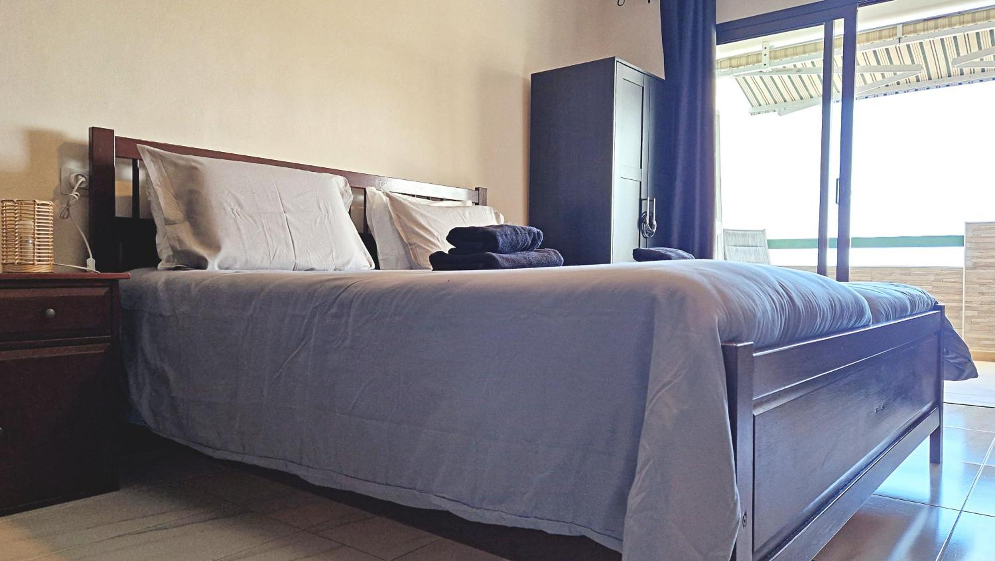 - Sea View Apartment