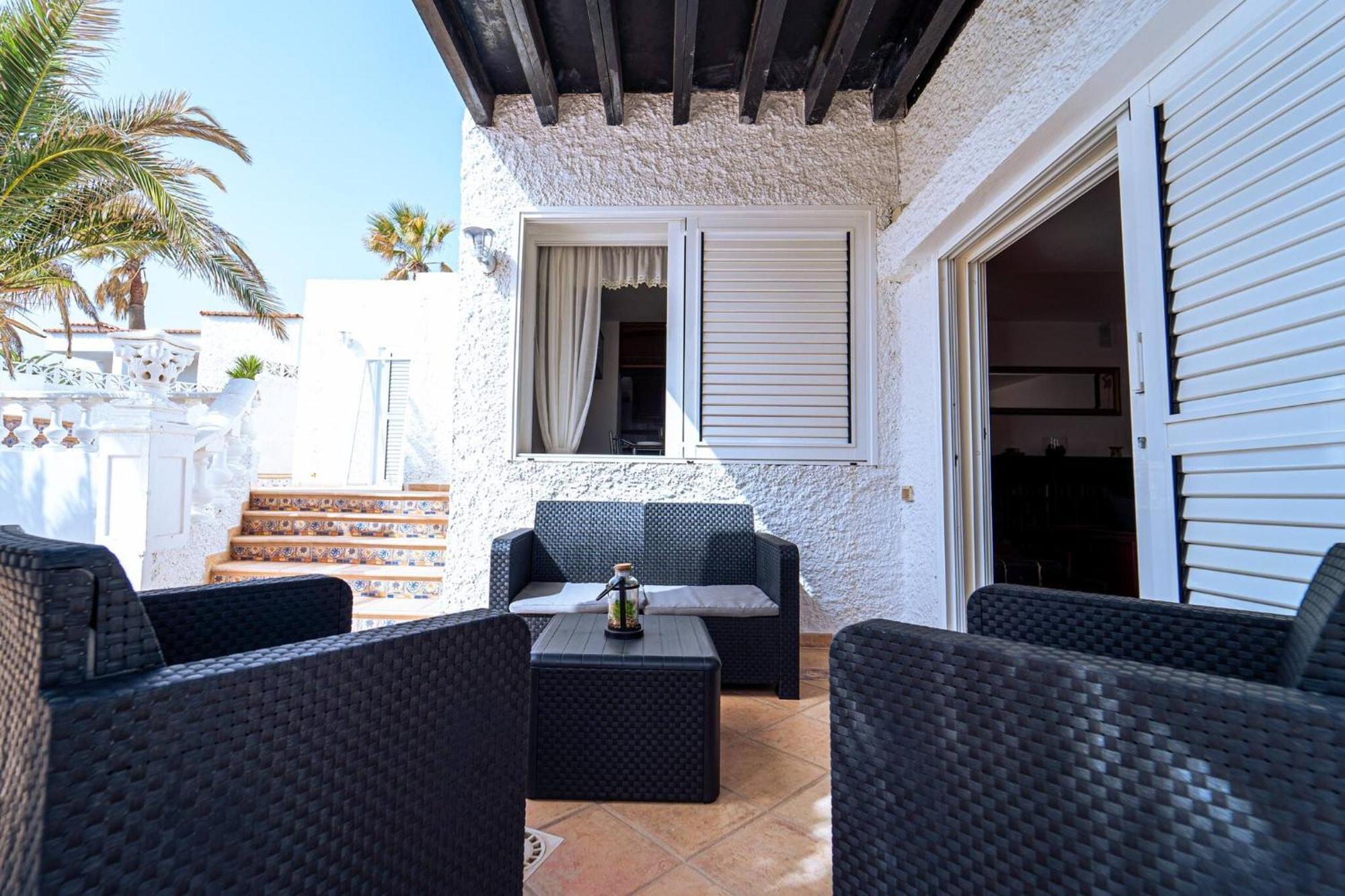 Villa Beautiful Duque With Pool In Poris Abona And Parking Porís de Abona
