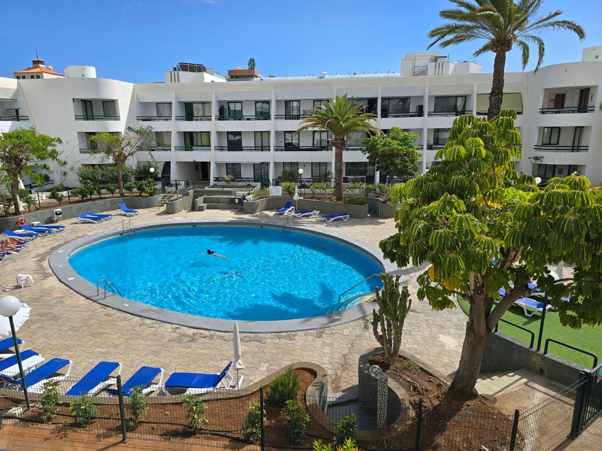 Casa Palmera 4 Only 150 Meters To Beach, Heated Pool, Wifi, Sat-tv, Terrace, Central Location, Washing Machine Appartement *