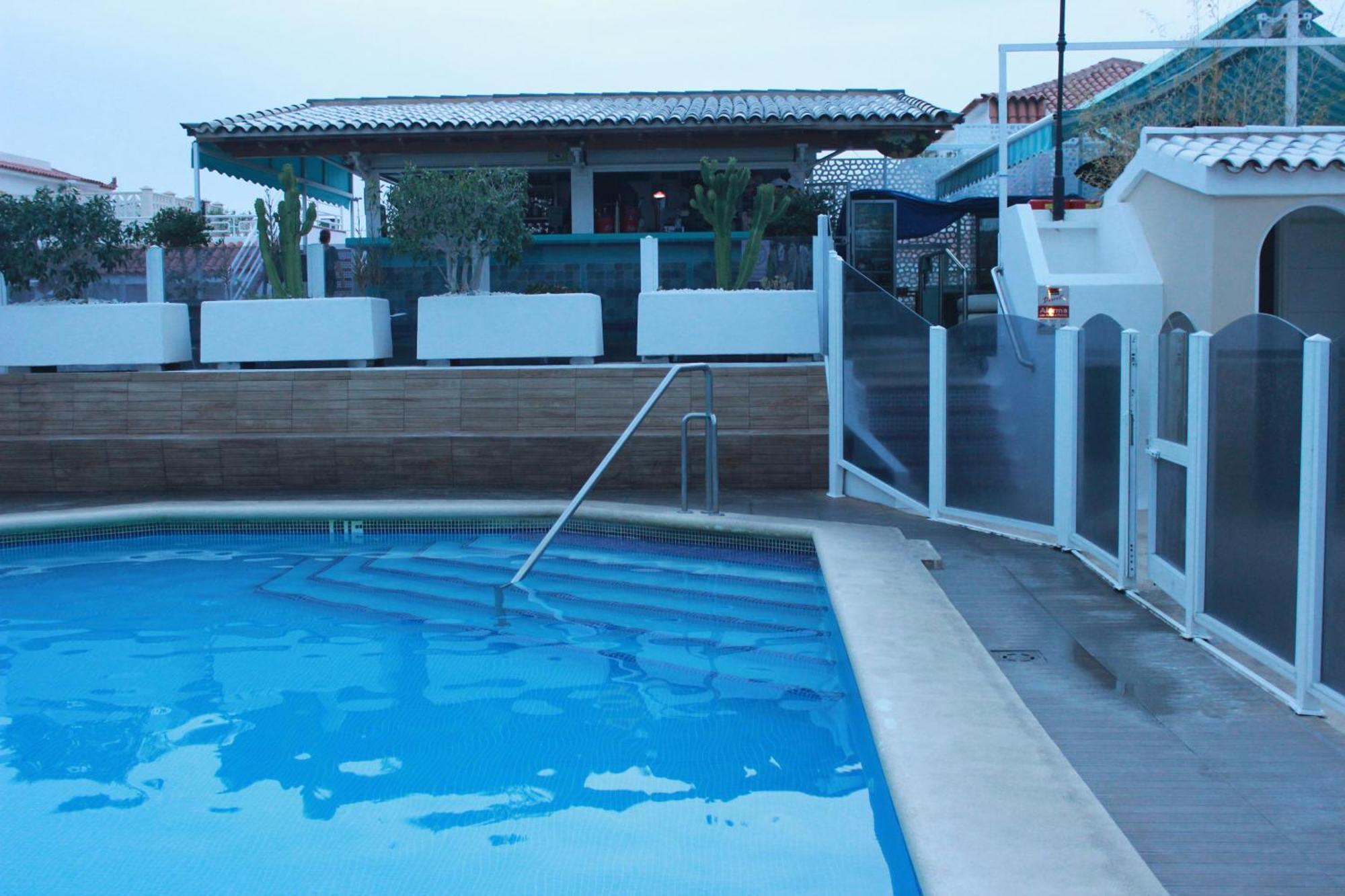 Apartment Cristianos Tipaki