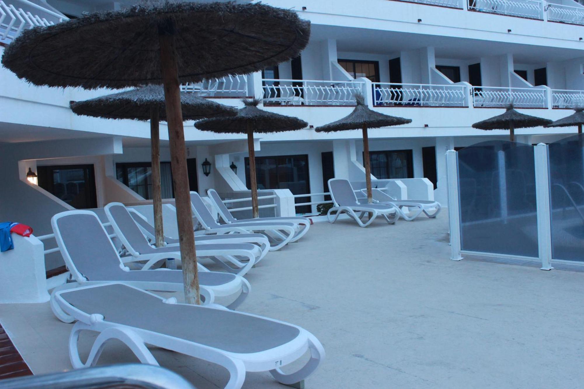 Cristianos Tipaki Apartment