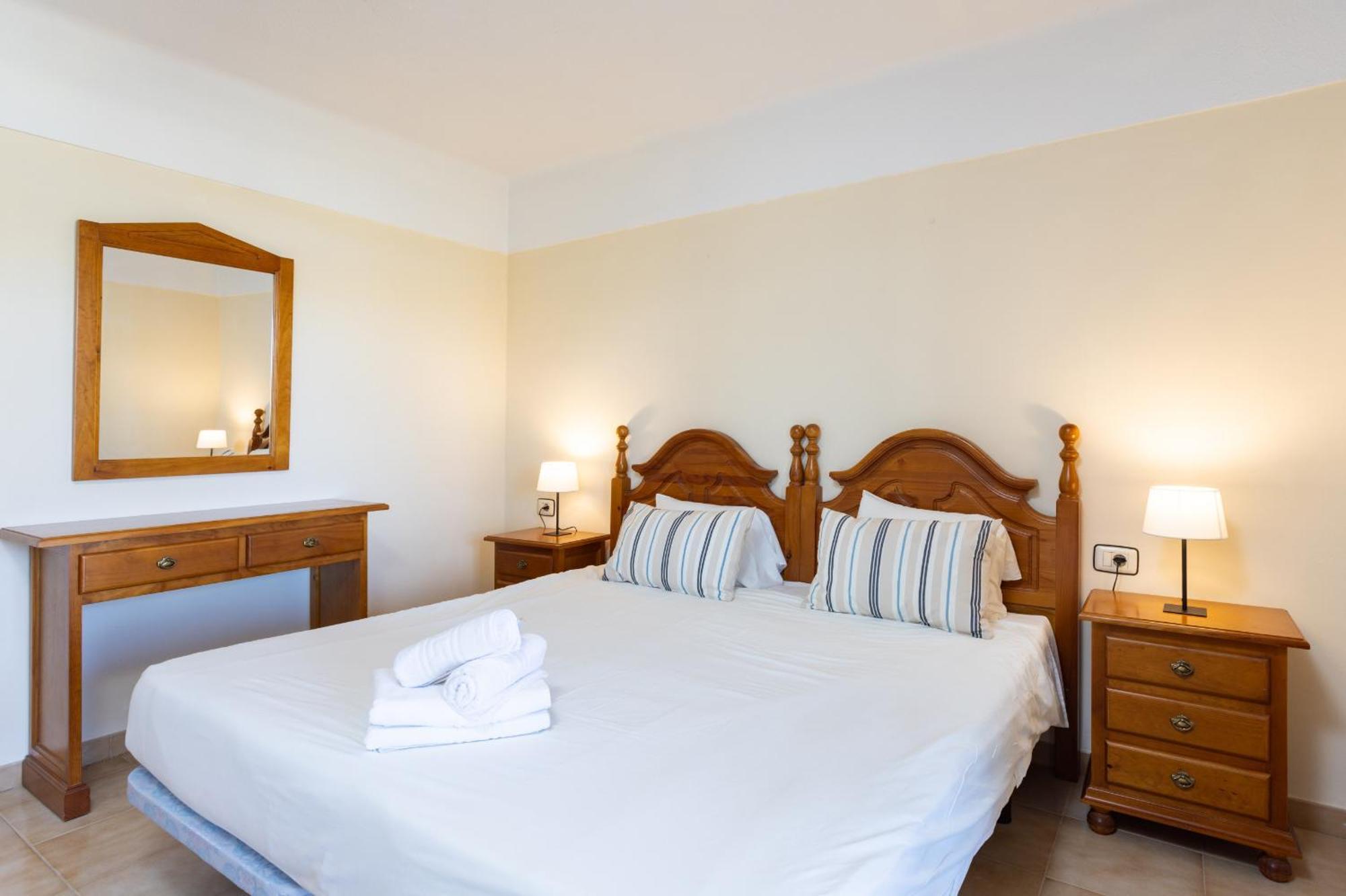 Apartment With Terrace In Golf Del Sur