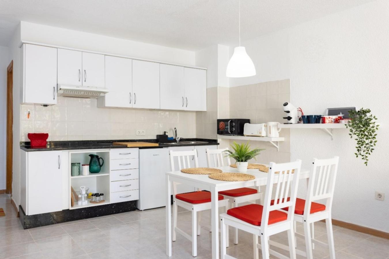 Home2book Dream Blue Coast Sun Fanabe * Costa Adeje (Tenerife)
