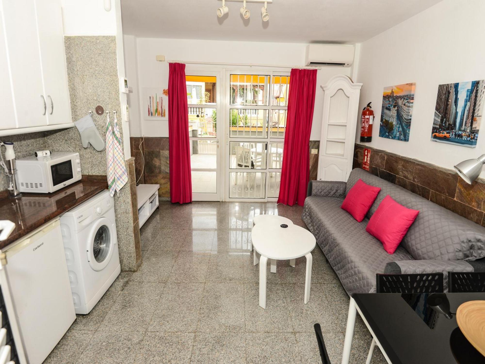 Apartment Tenerife Sur Cristianos,parking,air,wifi
