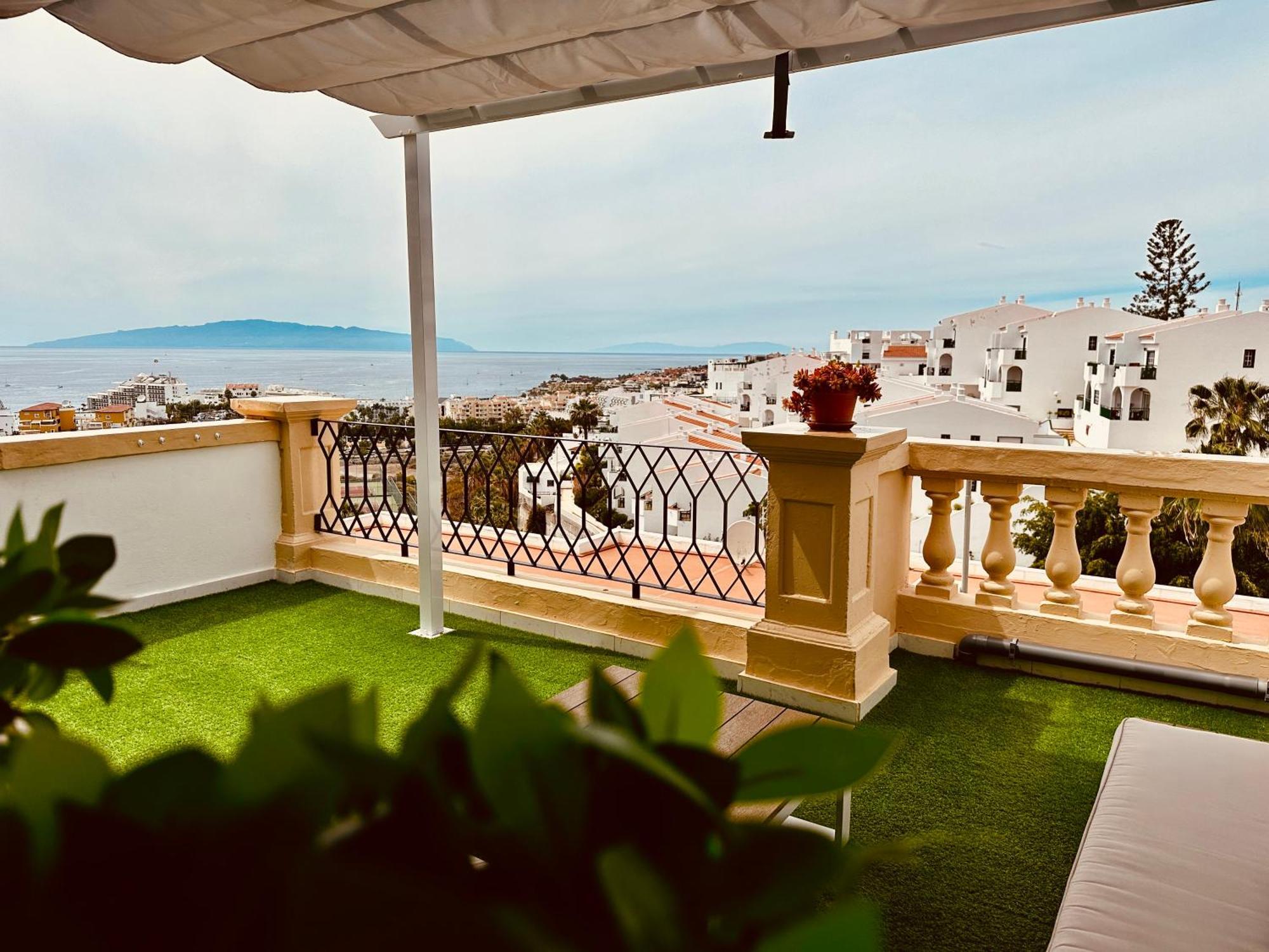 Costa Adeje - Amazing Ocean And Teide View - Fast Wifi, Air Con *