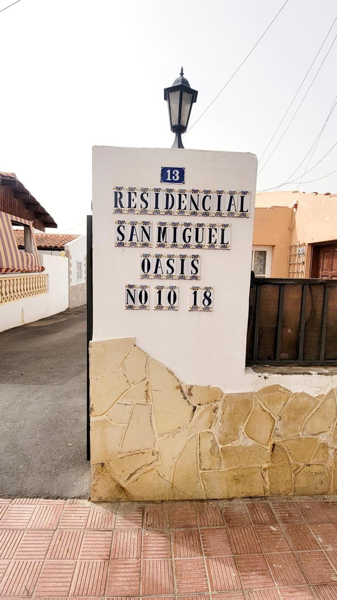 Con Piscina Privada
