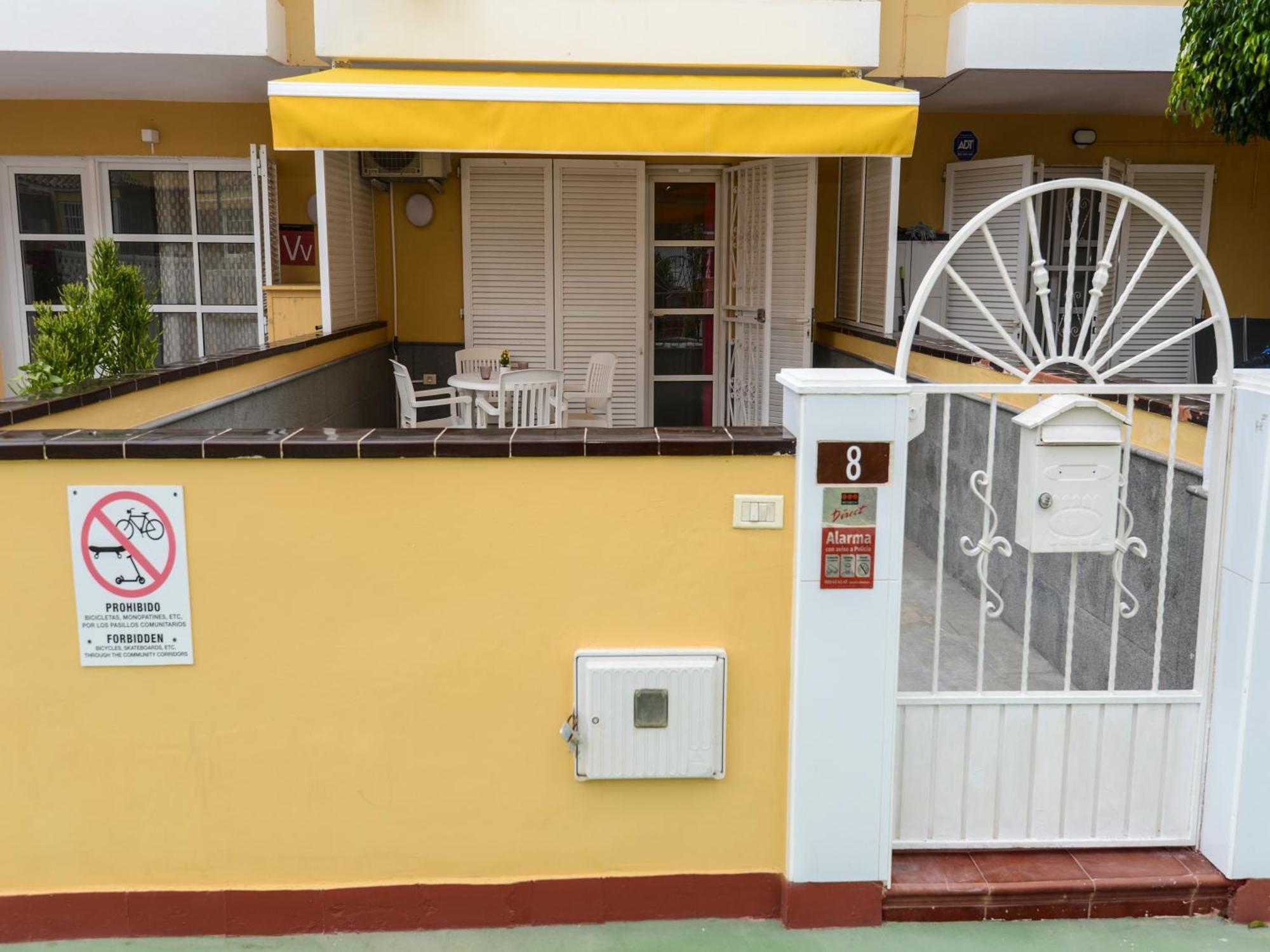 Apartment Tenerife Sur Cristianos,parking,air,wifi *