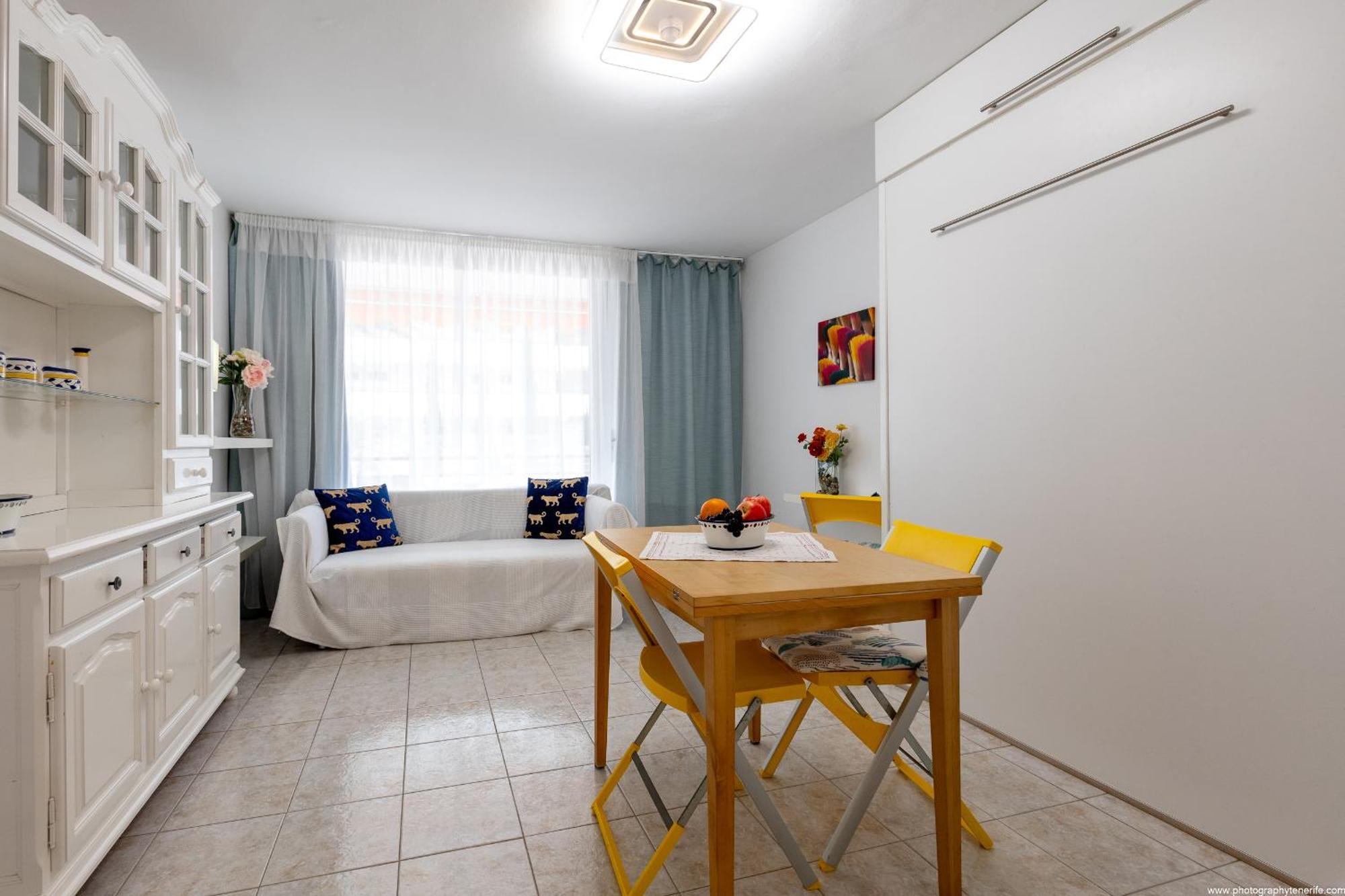 222 Olympia Apartment *